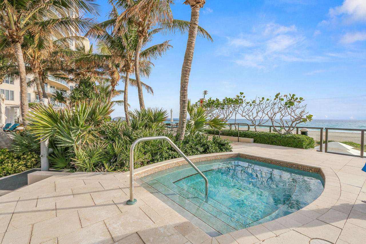 2700 N Ocean #801b Singer Island, FL 33404