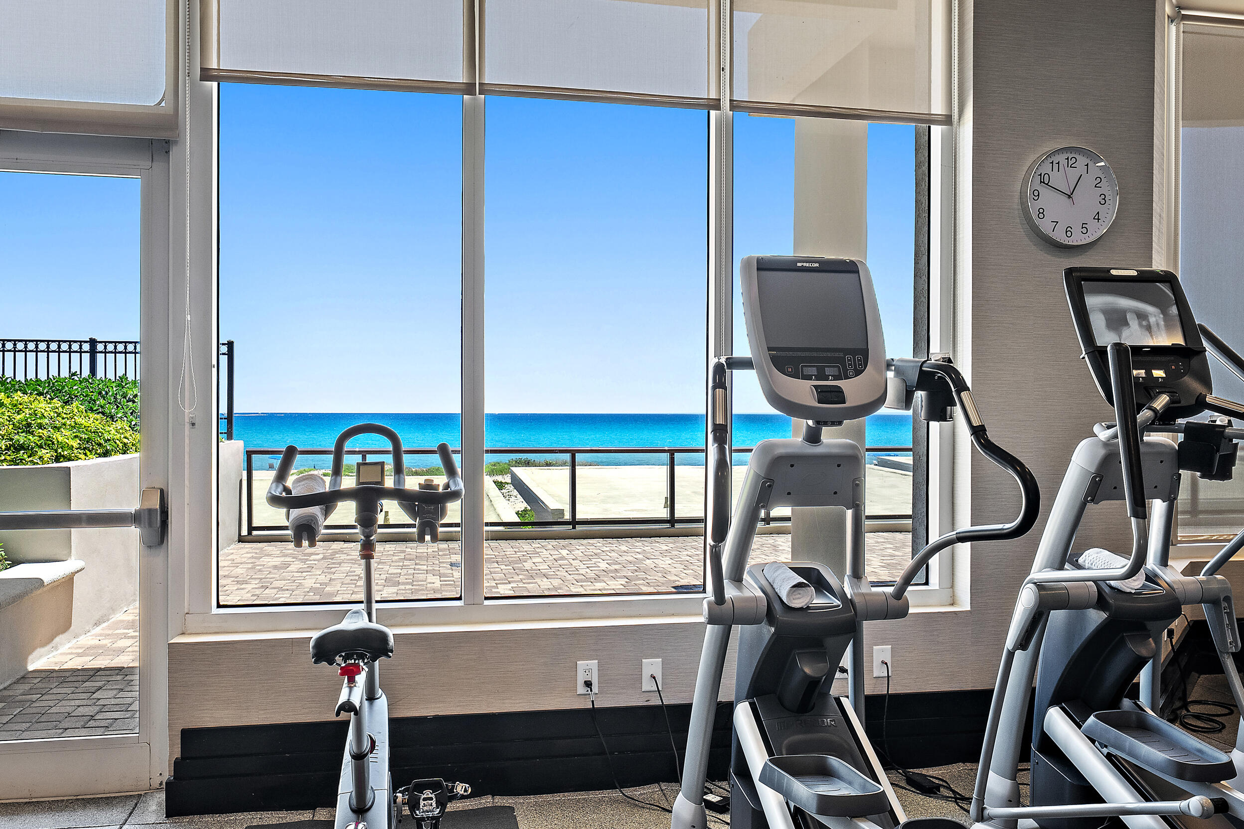 2700 N Ocean #801b Singer Island, FL 33404