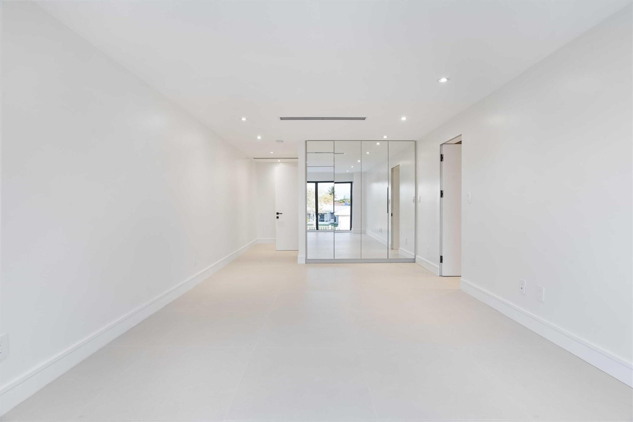 2791 NE 57th Fort Lauderdale, FL 33308