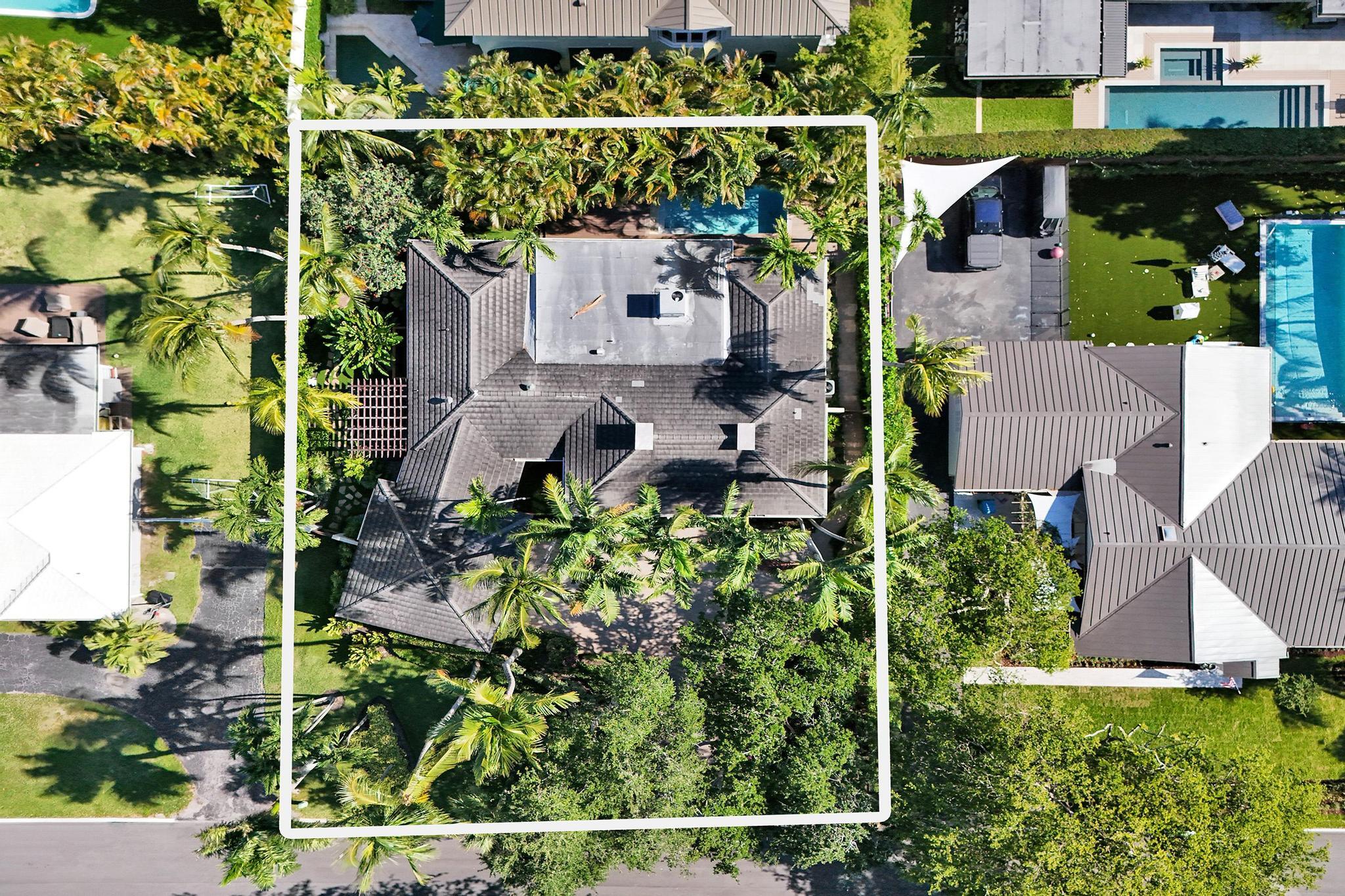 15 Minnetonka Sea Ranch Lakes, FL 33308