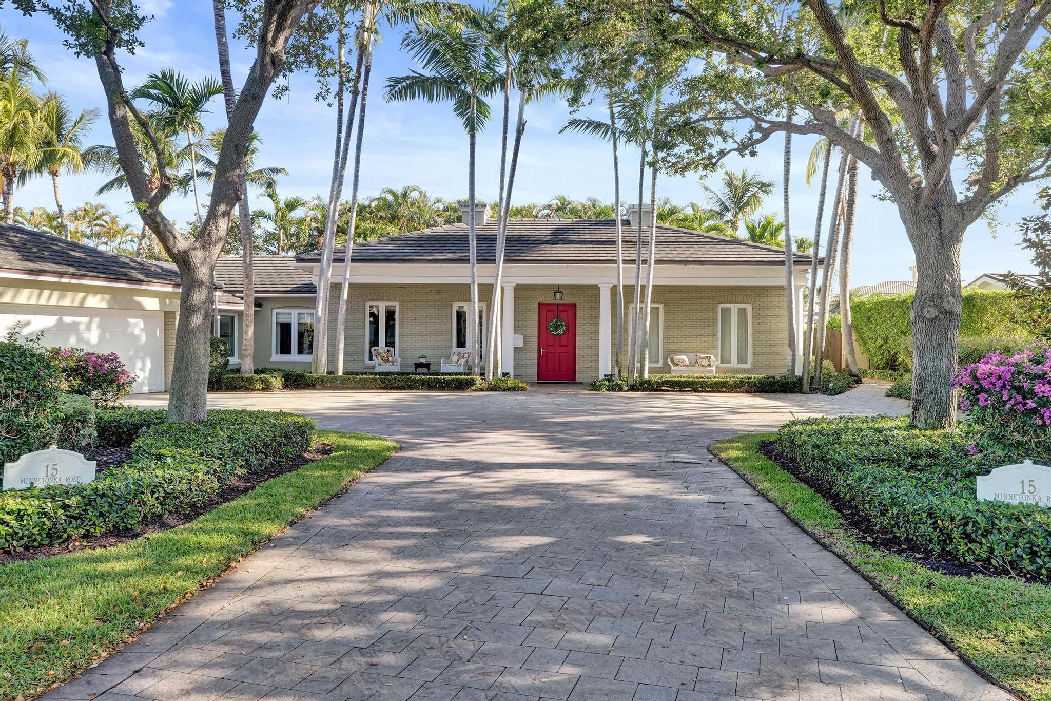 15 Minnetonka Sea Ranch Lakes, FL 33308