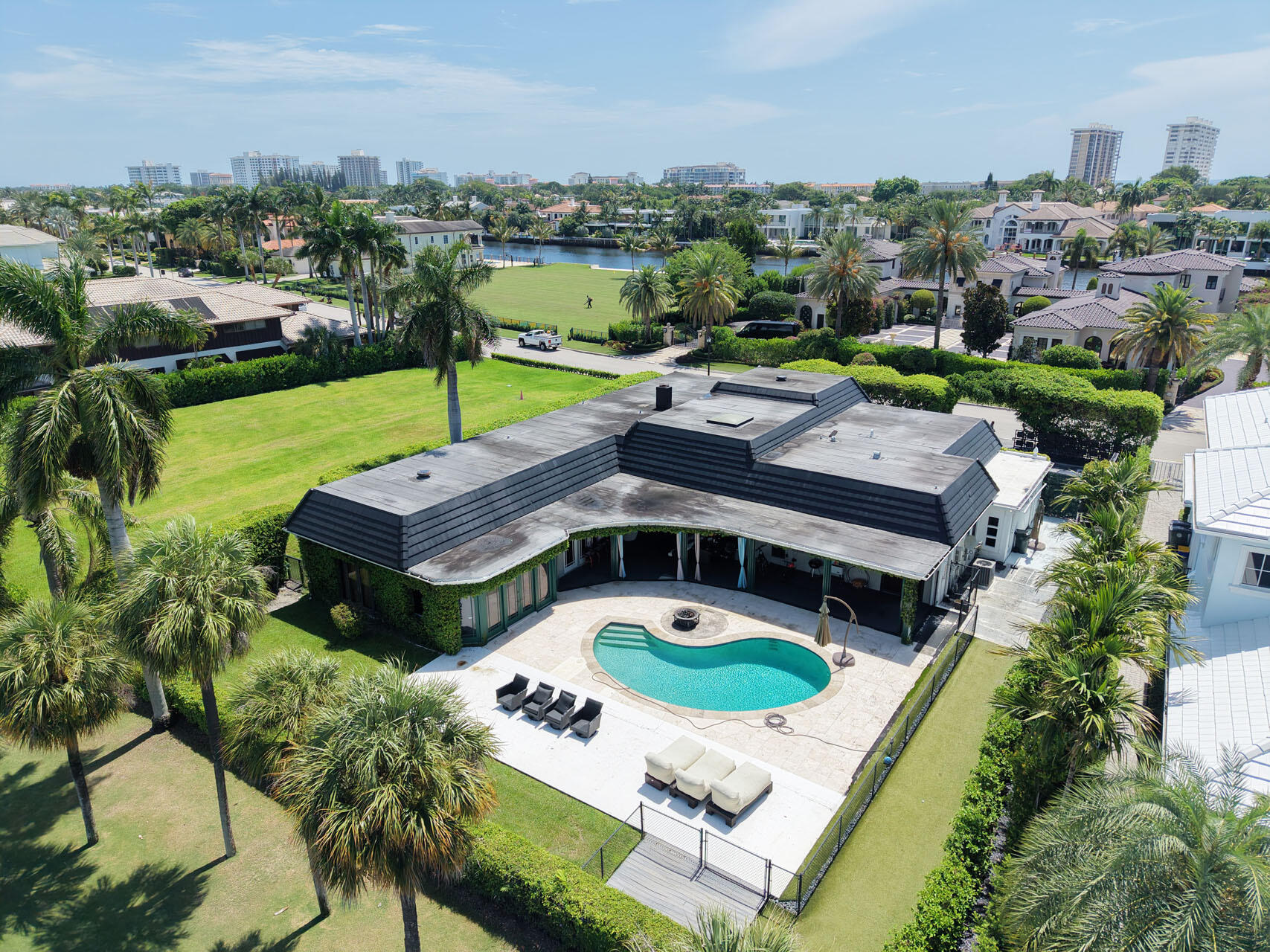 1877 Royal Palm Boca Raton, FL 33432