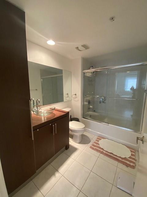image The Venture at Aventura13
