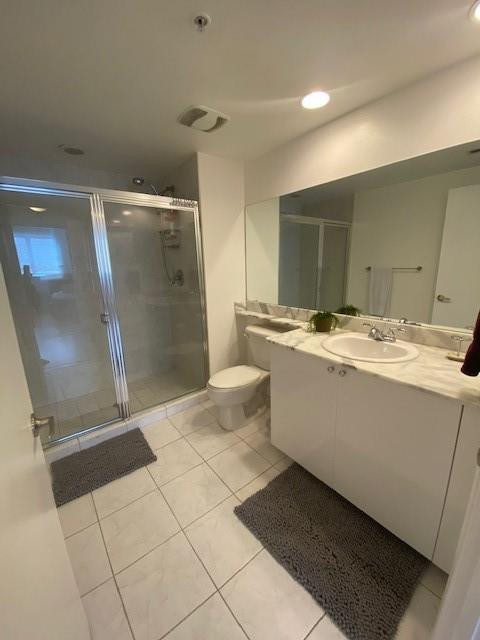 image The Venture at Aventura16