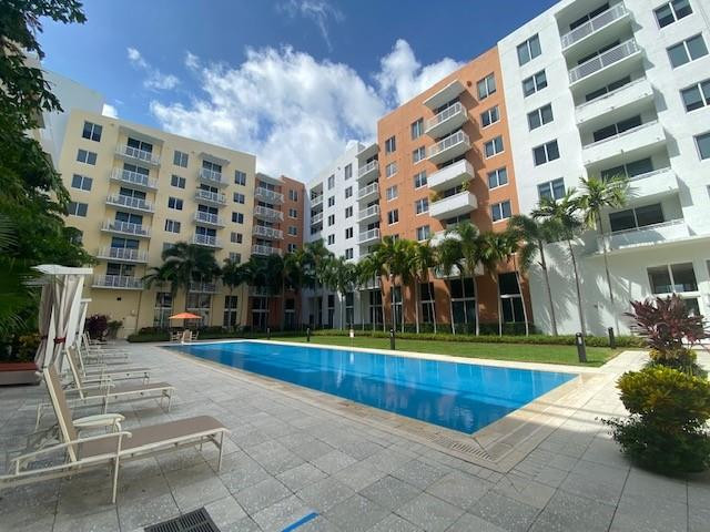 image The Venture at Aventura19