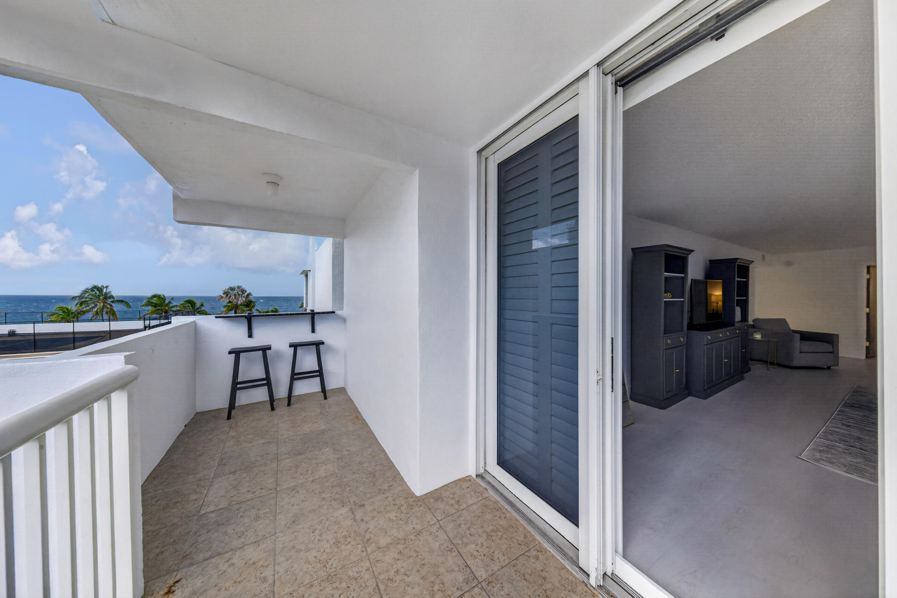 1370 S Ocean #405