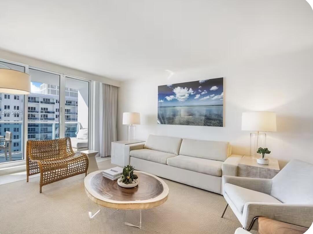 102 24th #1512 Miami Beach, FL 33139