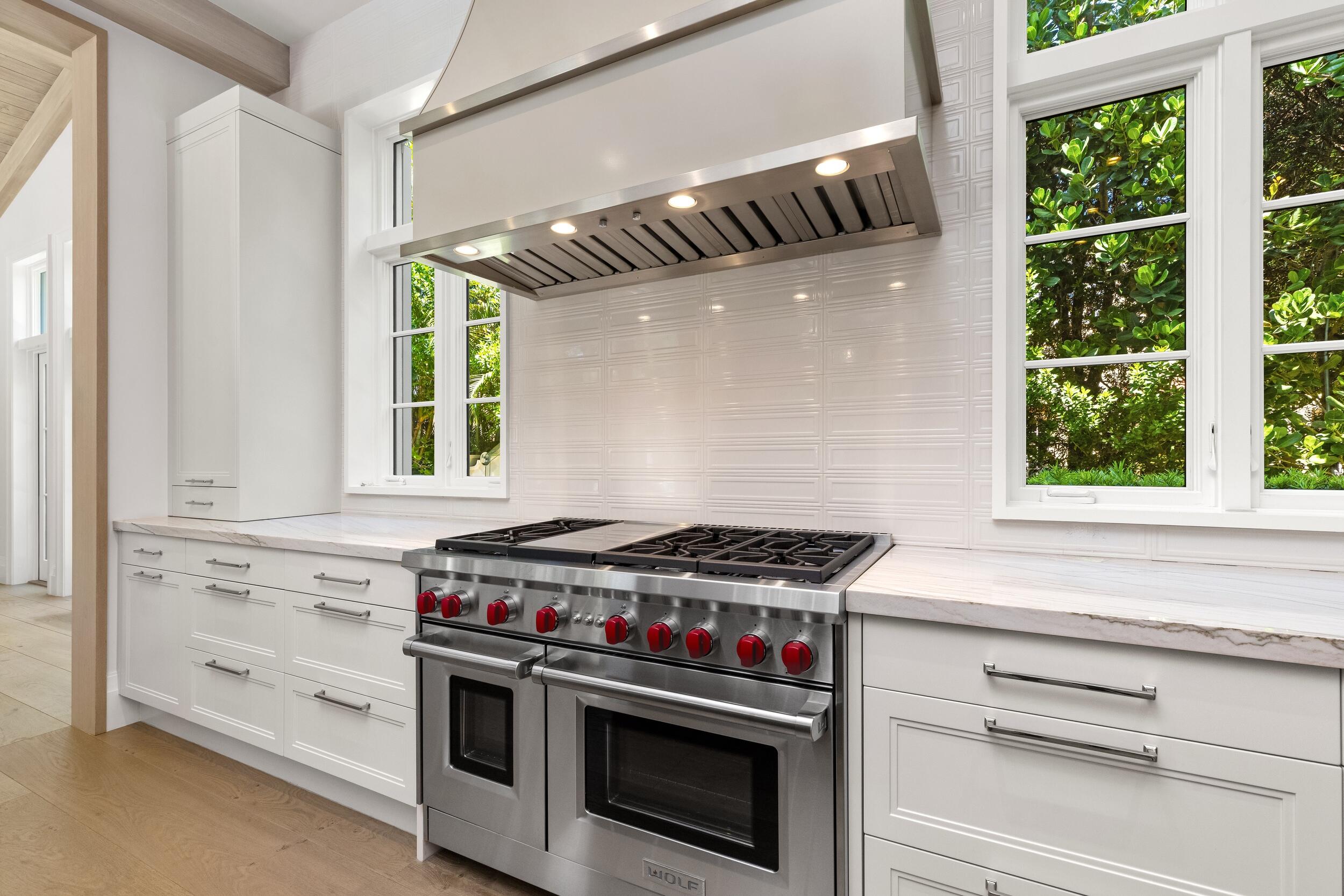220 Jungle Palm Beach, FL 33480