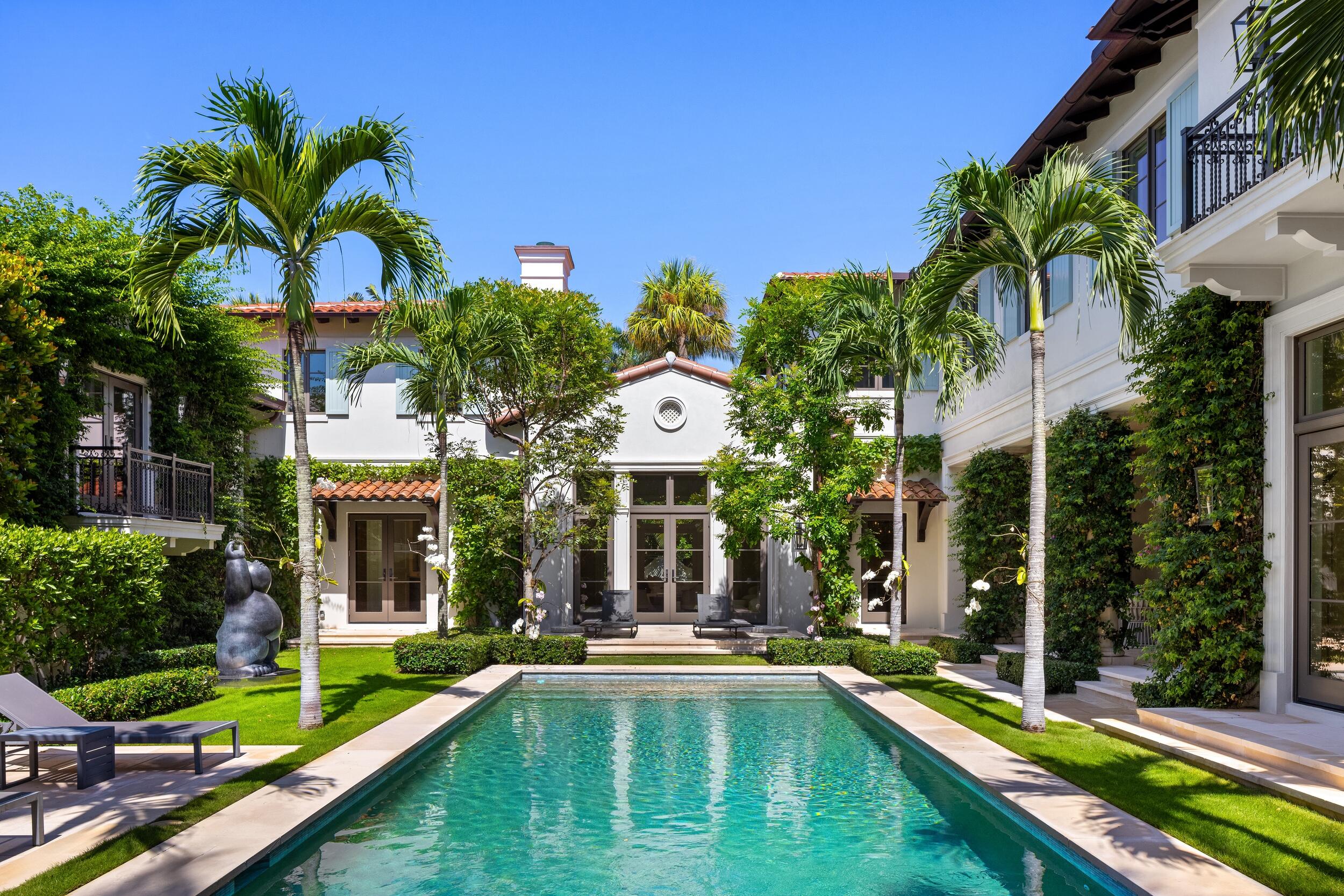 220 Jungle Palm Beach, FL 33480