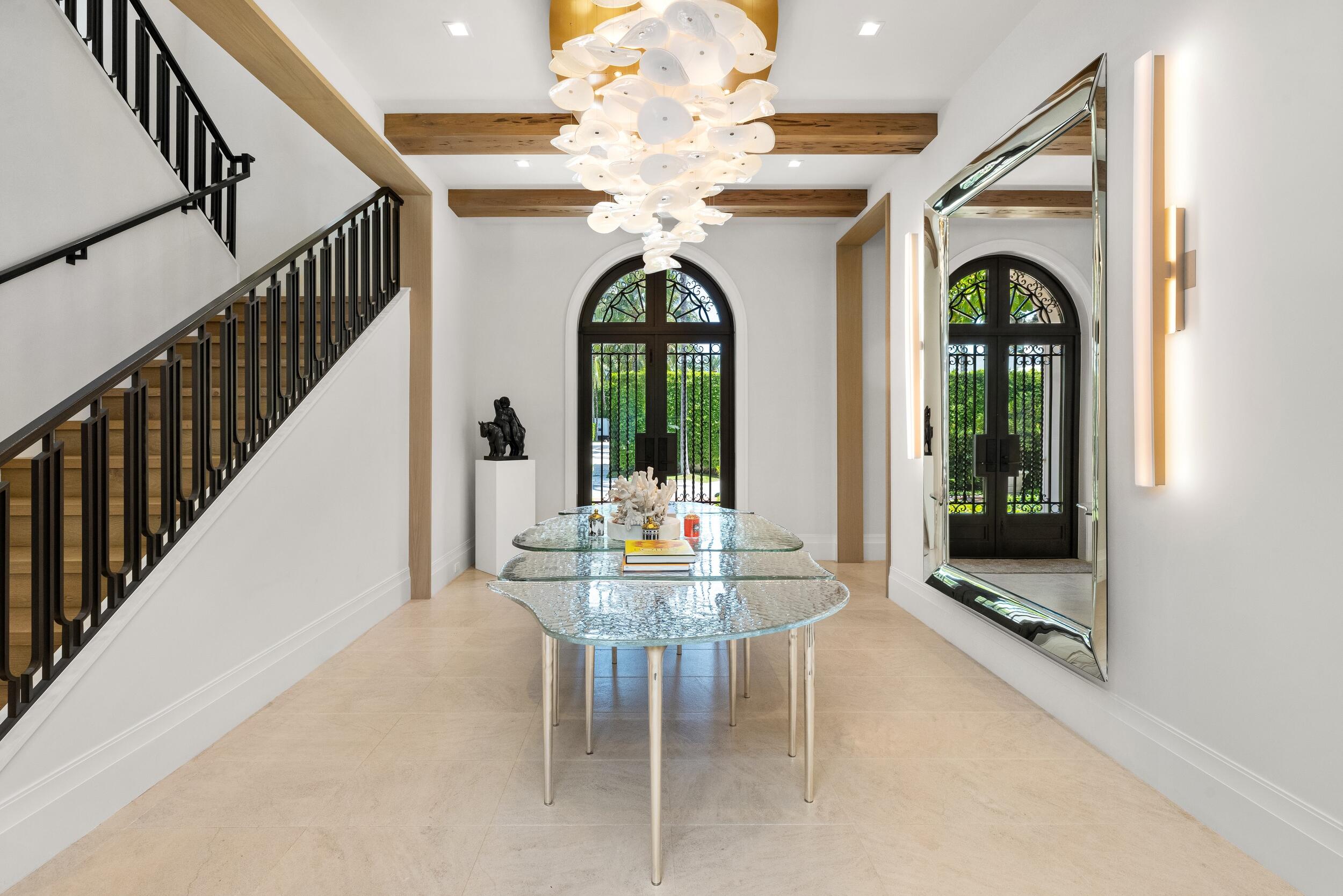 220 Jungle Palm Beach, FL 33480