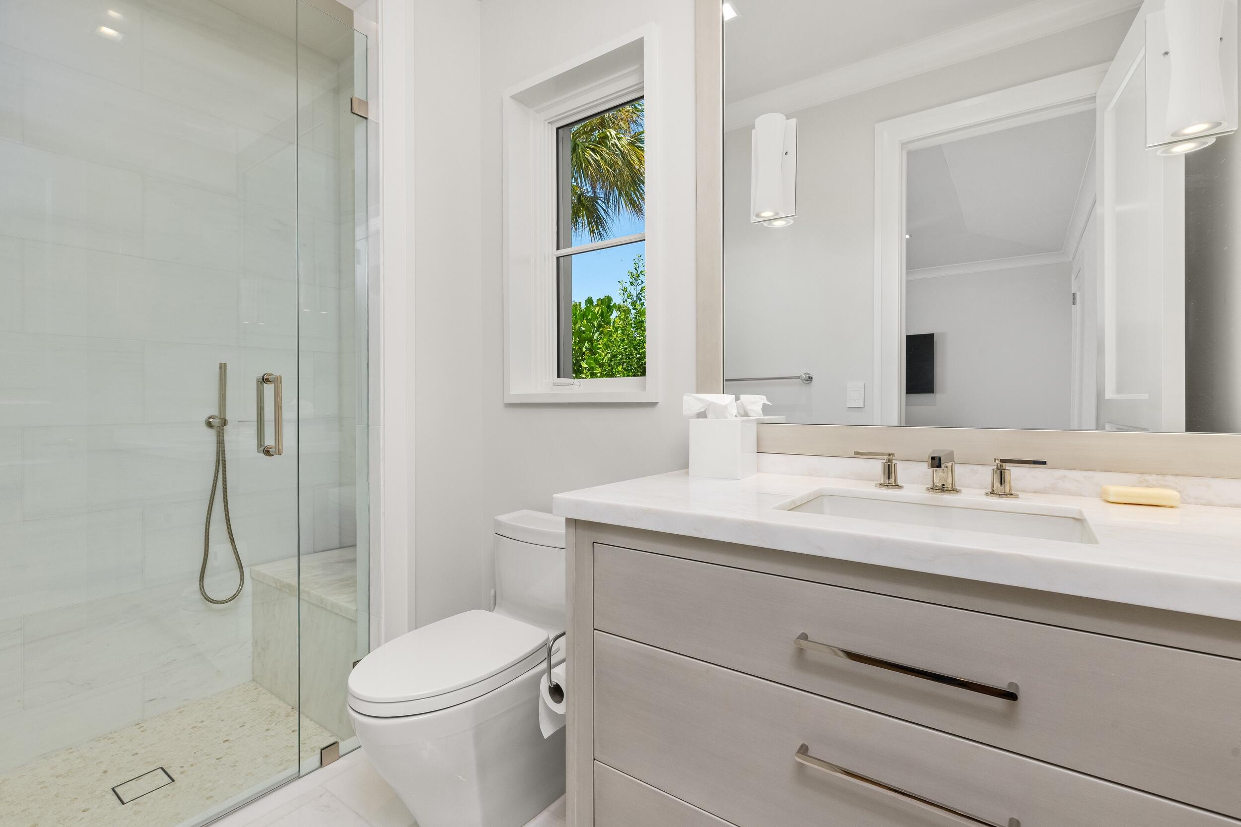 220 Jungle Palm Beach, FL 33480