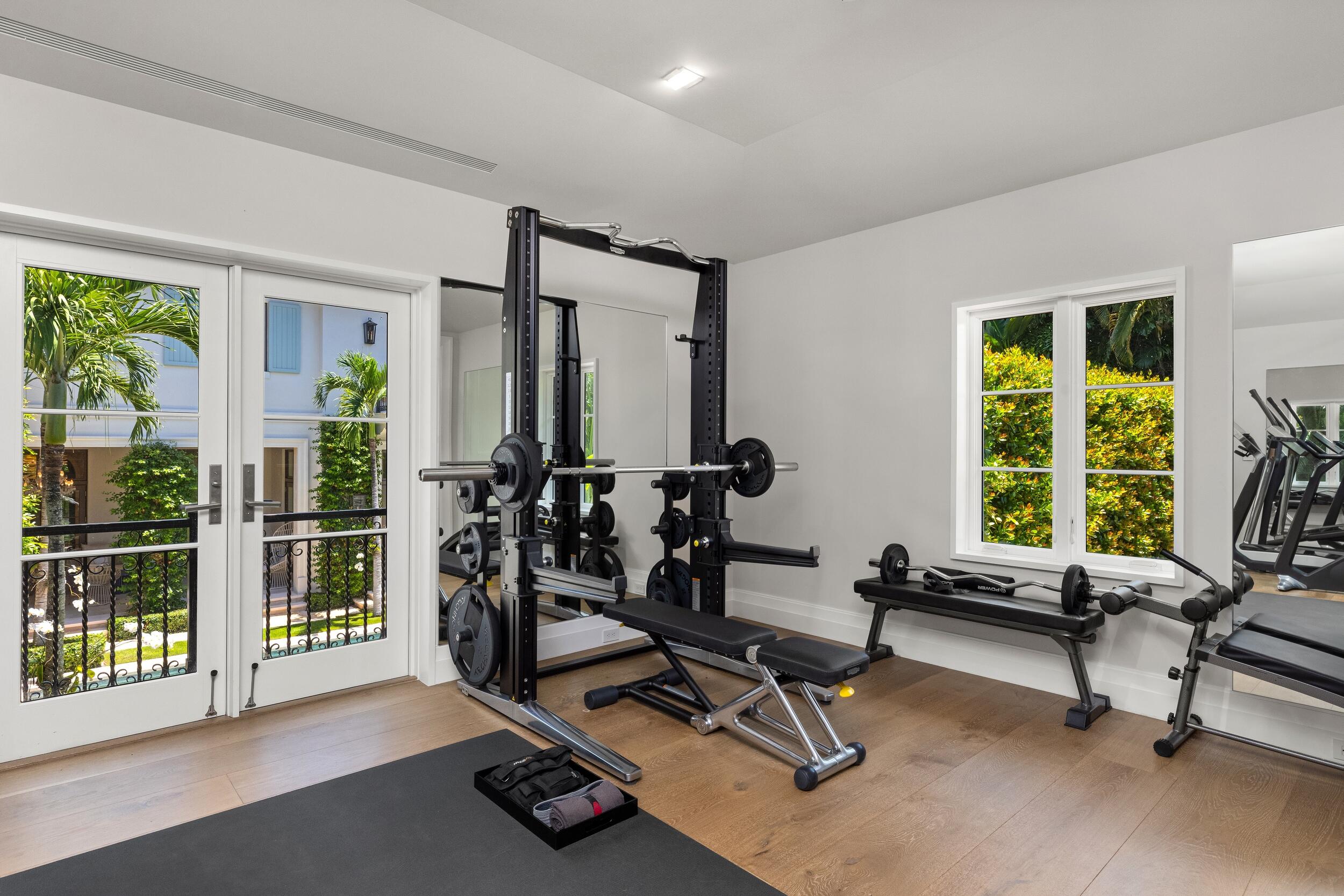 220 Jungle Palm Beach, FL 33480