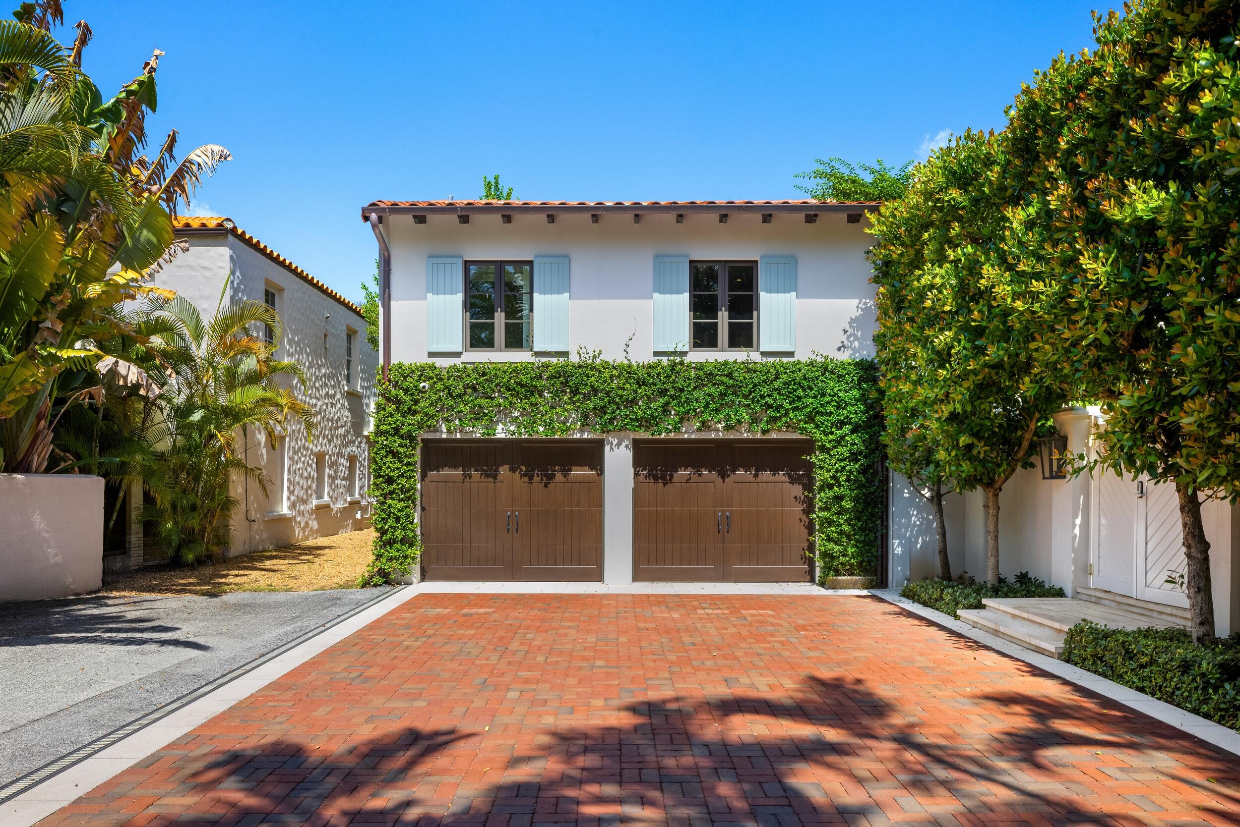 220 Jungle Palm Beach, FL 33480