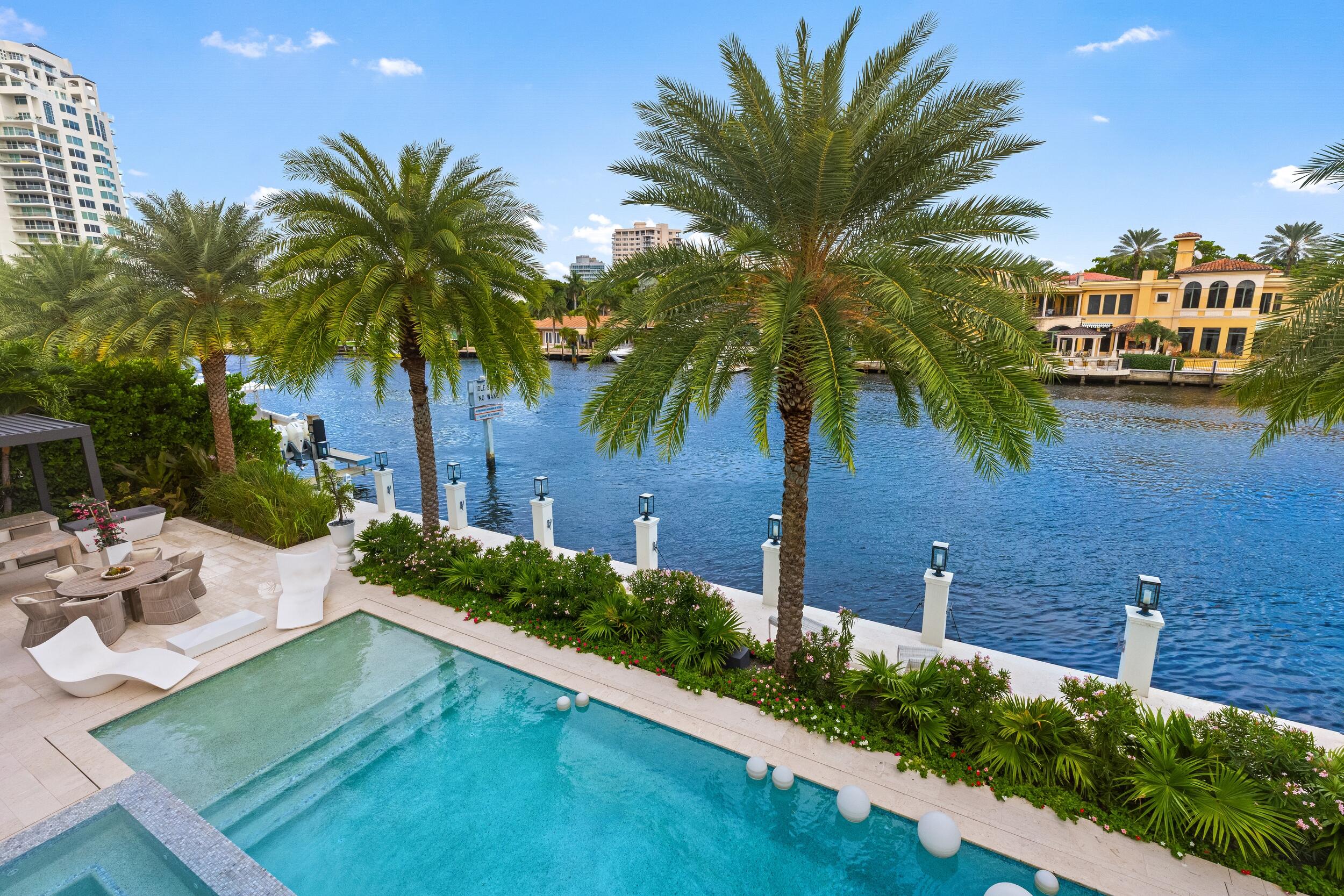 70 Isla Bahia Dr Fort Lauderdale, FL 33316