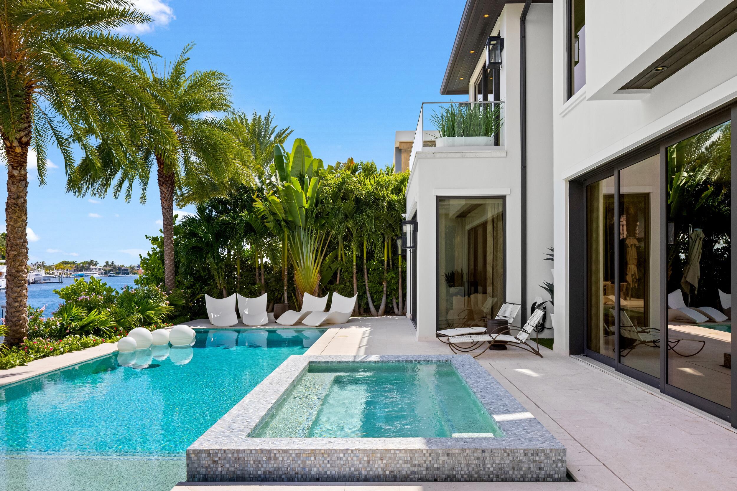 70 Isla Bahia Dr Fort Lauderdale, FL 33316