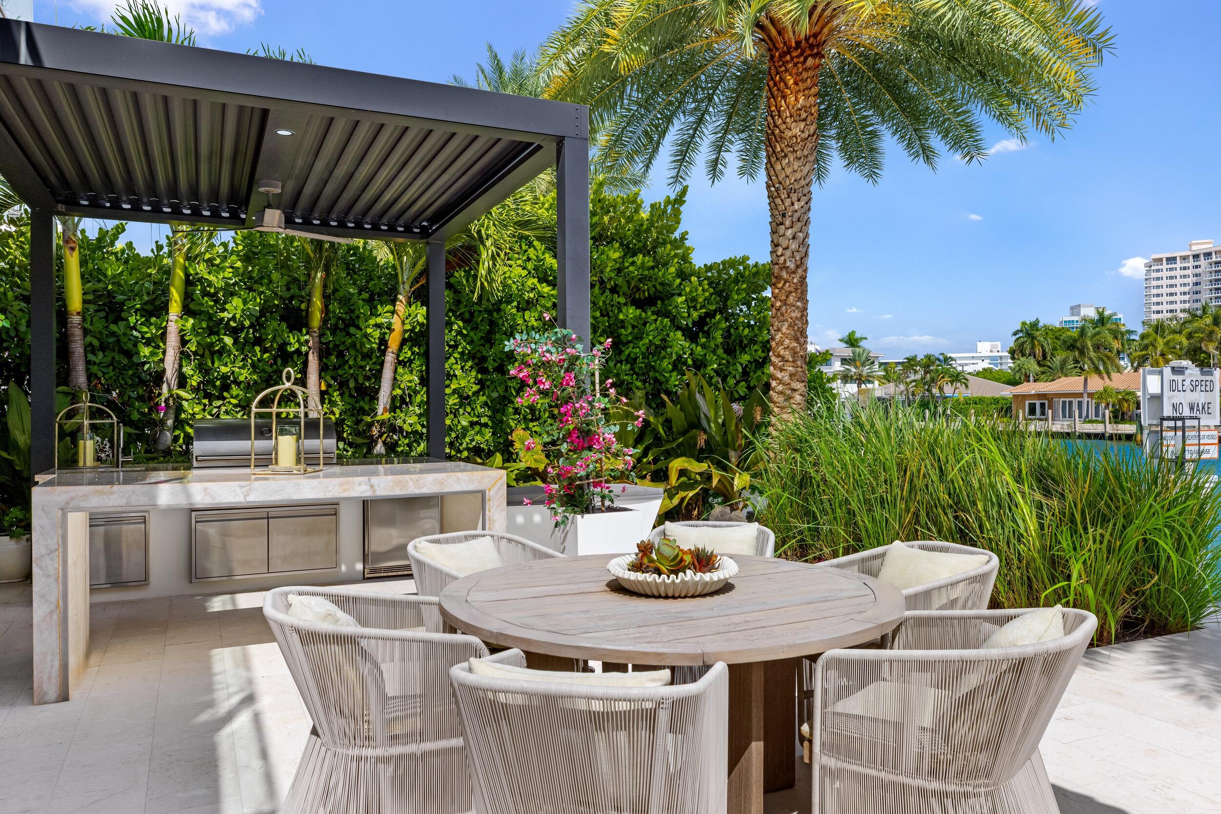 70 Isla Bahia Dr Fort Lauderdale, FL 33316