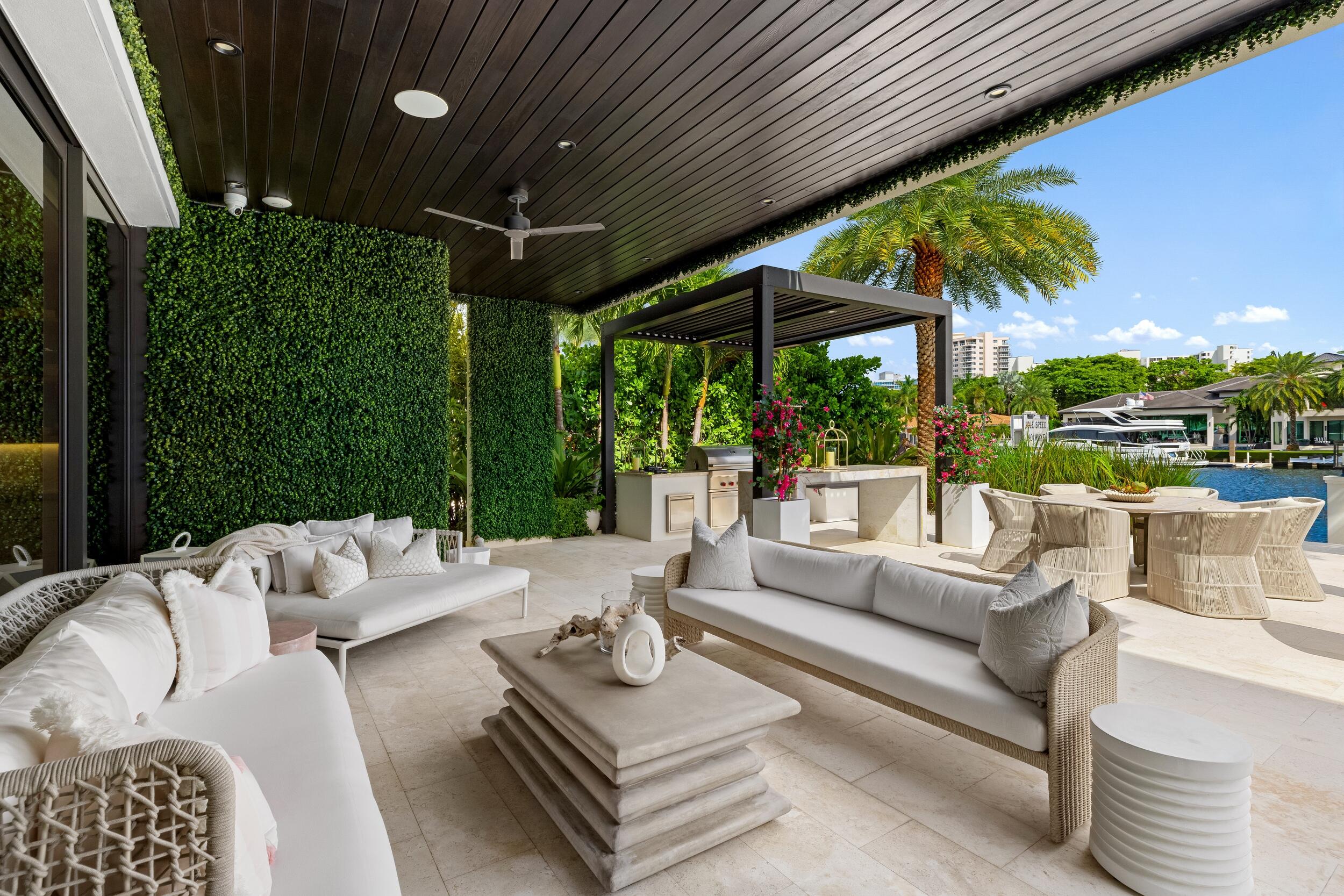 70 Isla Bahia Dr Fort Lauderdale, FL 33316