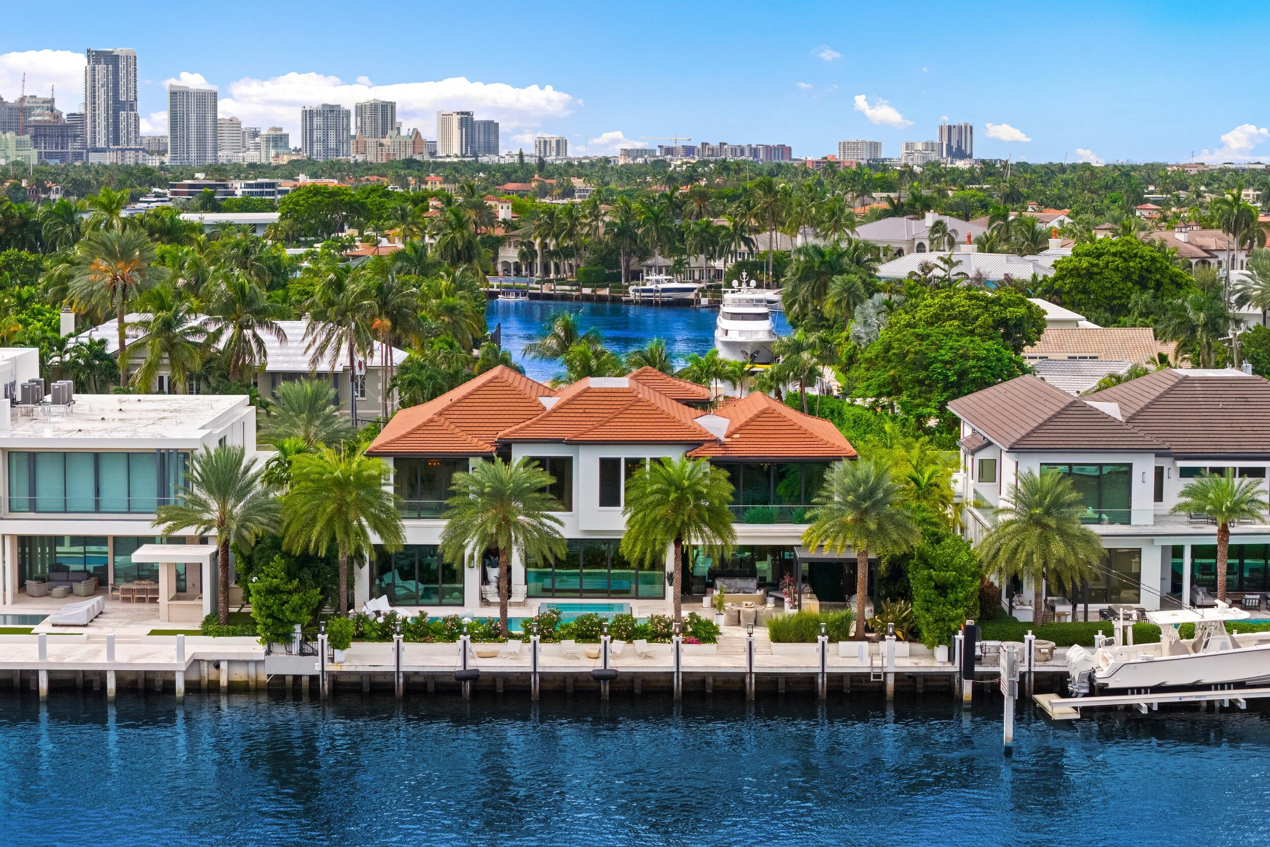 70 Isla Bahia Dr Fort Lauderdale, FL 33316
