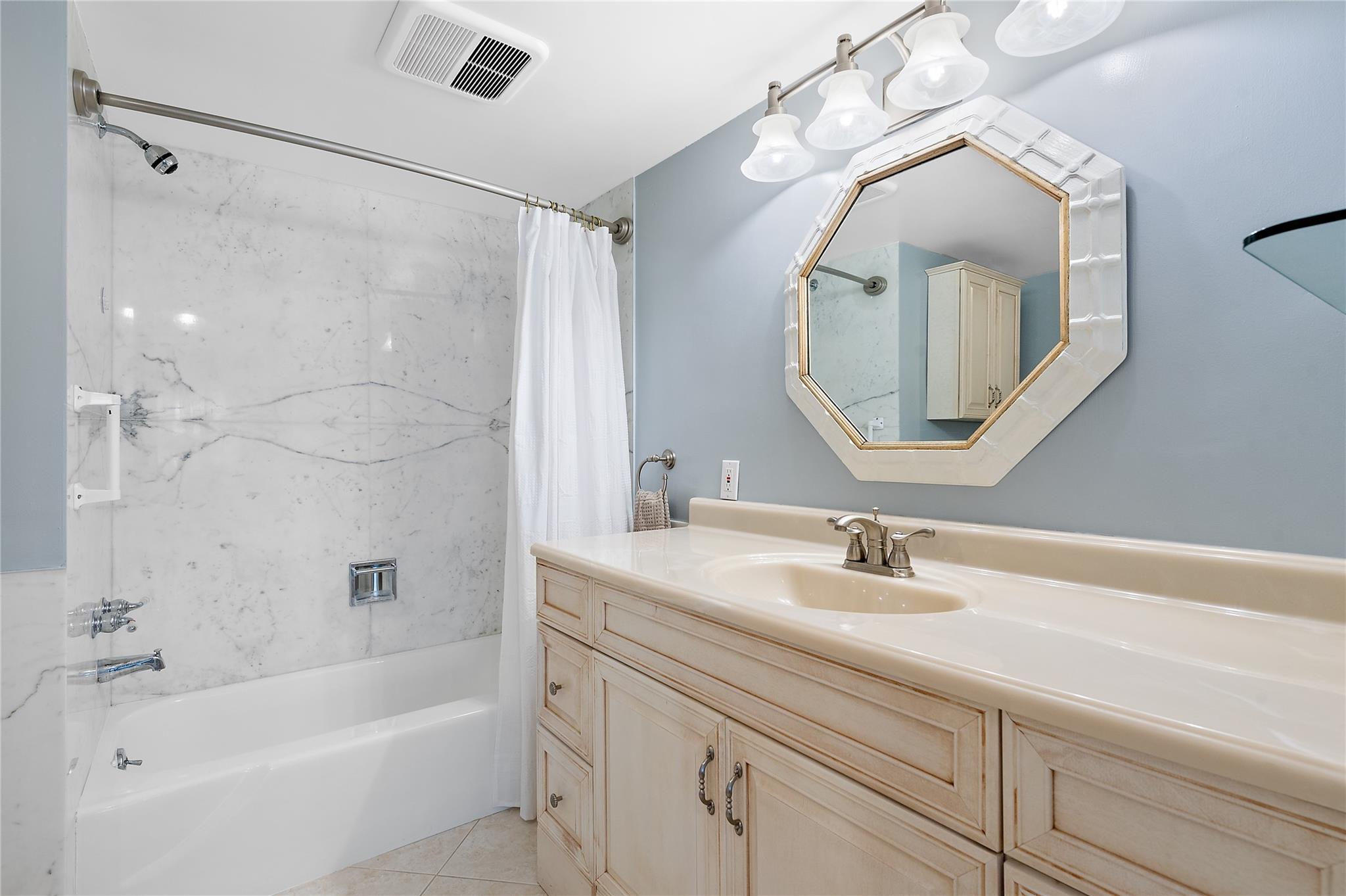 3850 Galt Ocean Dr #904,Fort Lauderdale, FL 33308