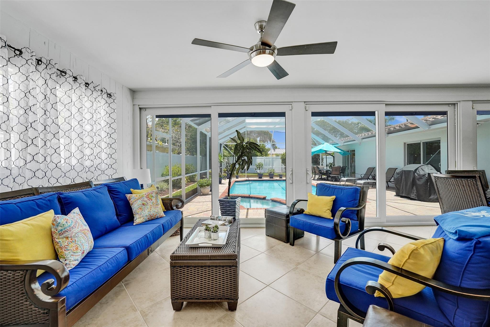 4711 Bayview Dr Fort Lauderdale, FL 33308