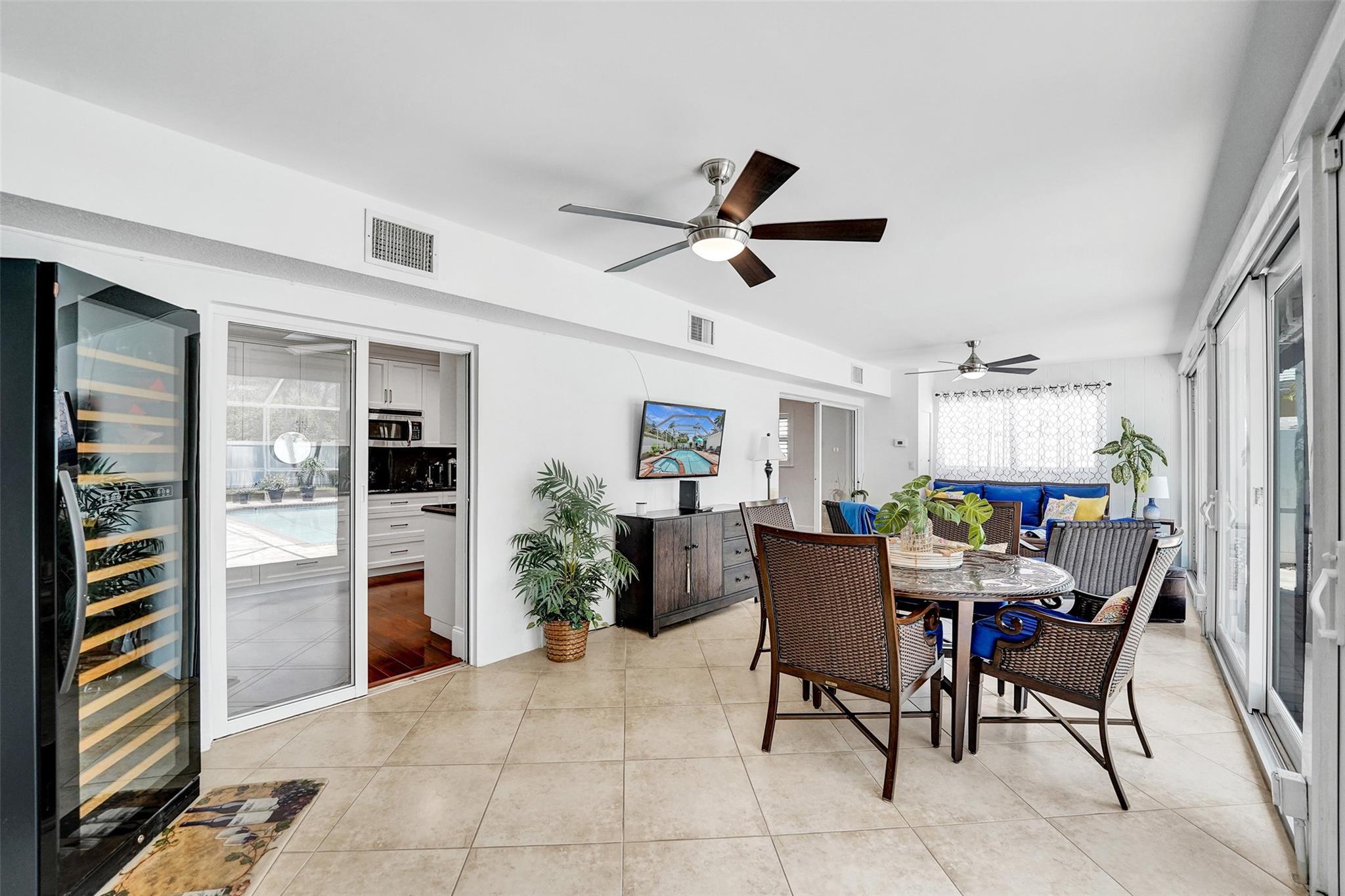 4711 Bayview Dr Fort Lauderdale, FL 33308