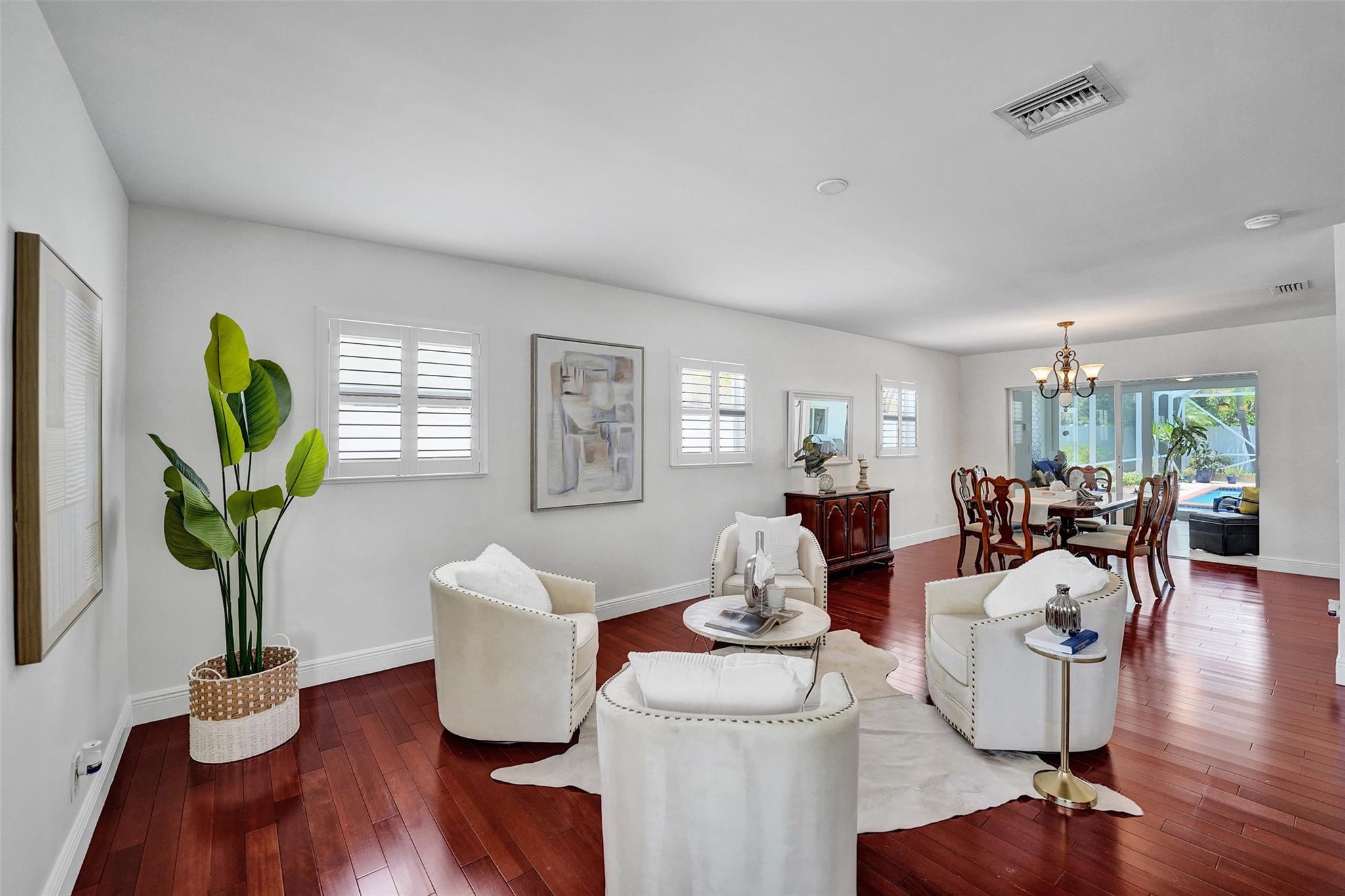 4711 Bayview Dr Fort Lauderdale, FL 33308