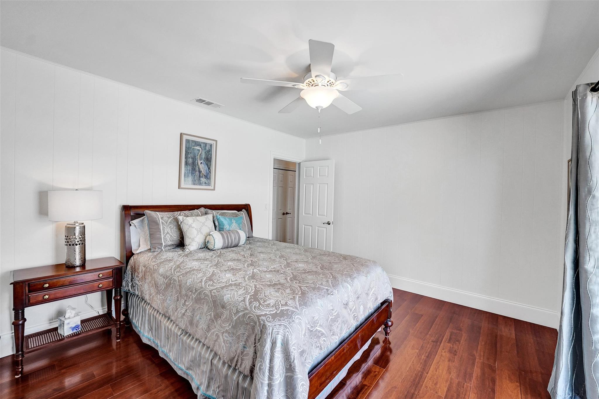 4711 Bayview Dr Fort Lauderdale, FL 33308