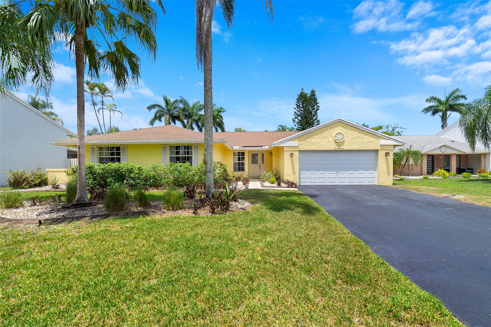 1211 White Stone Way