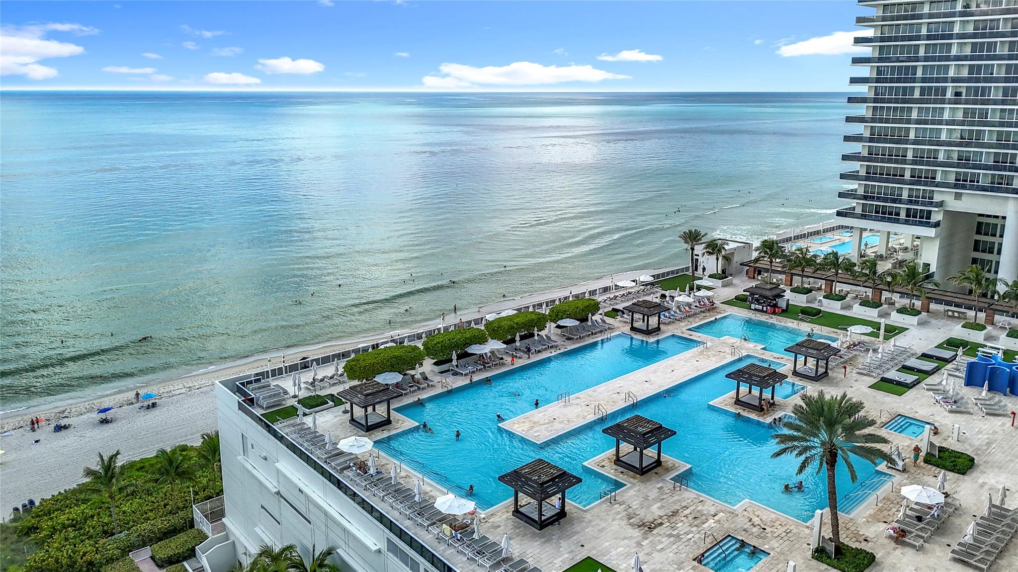 image Beach Club31