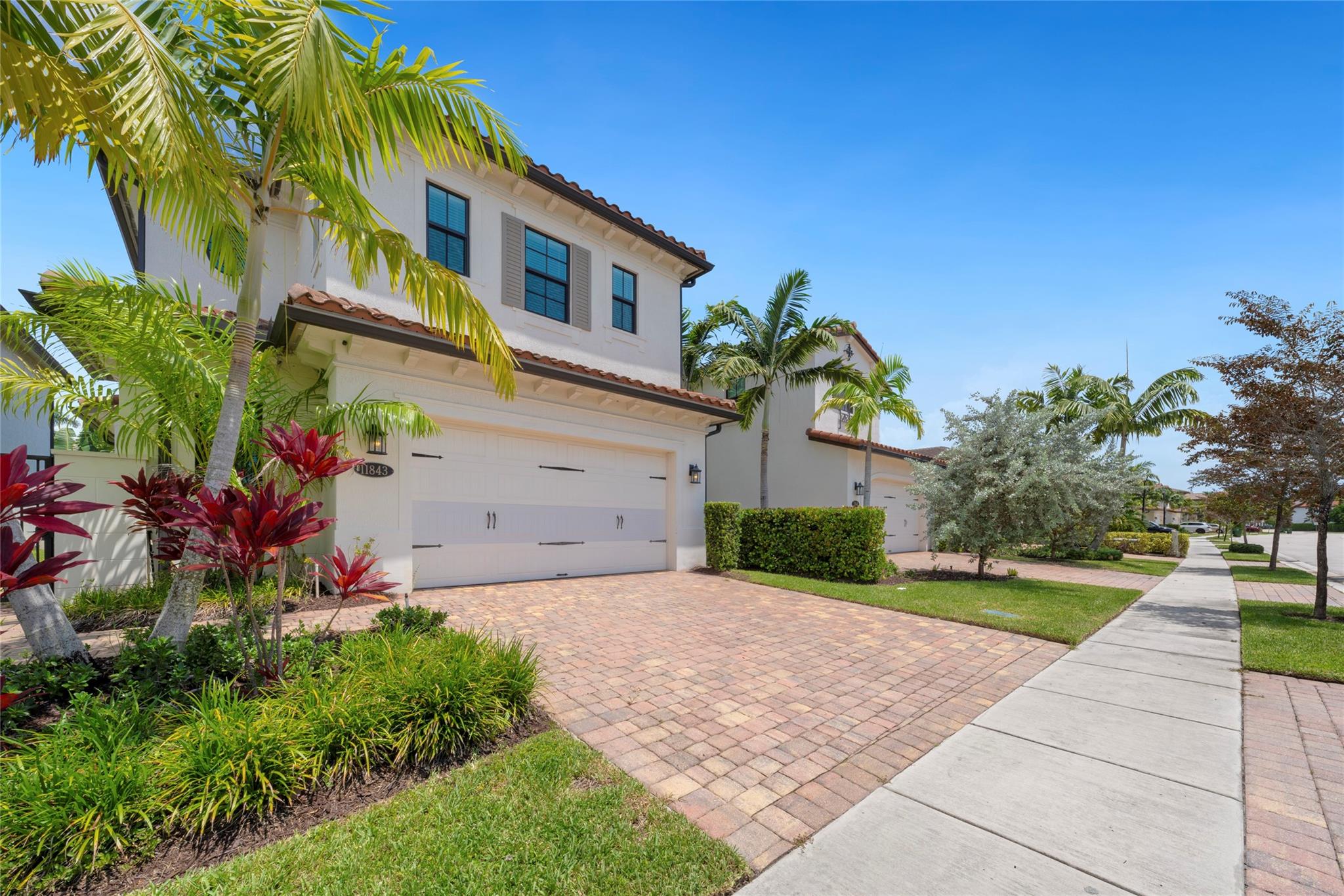 11843 SW 13th Ct