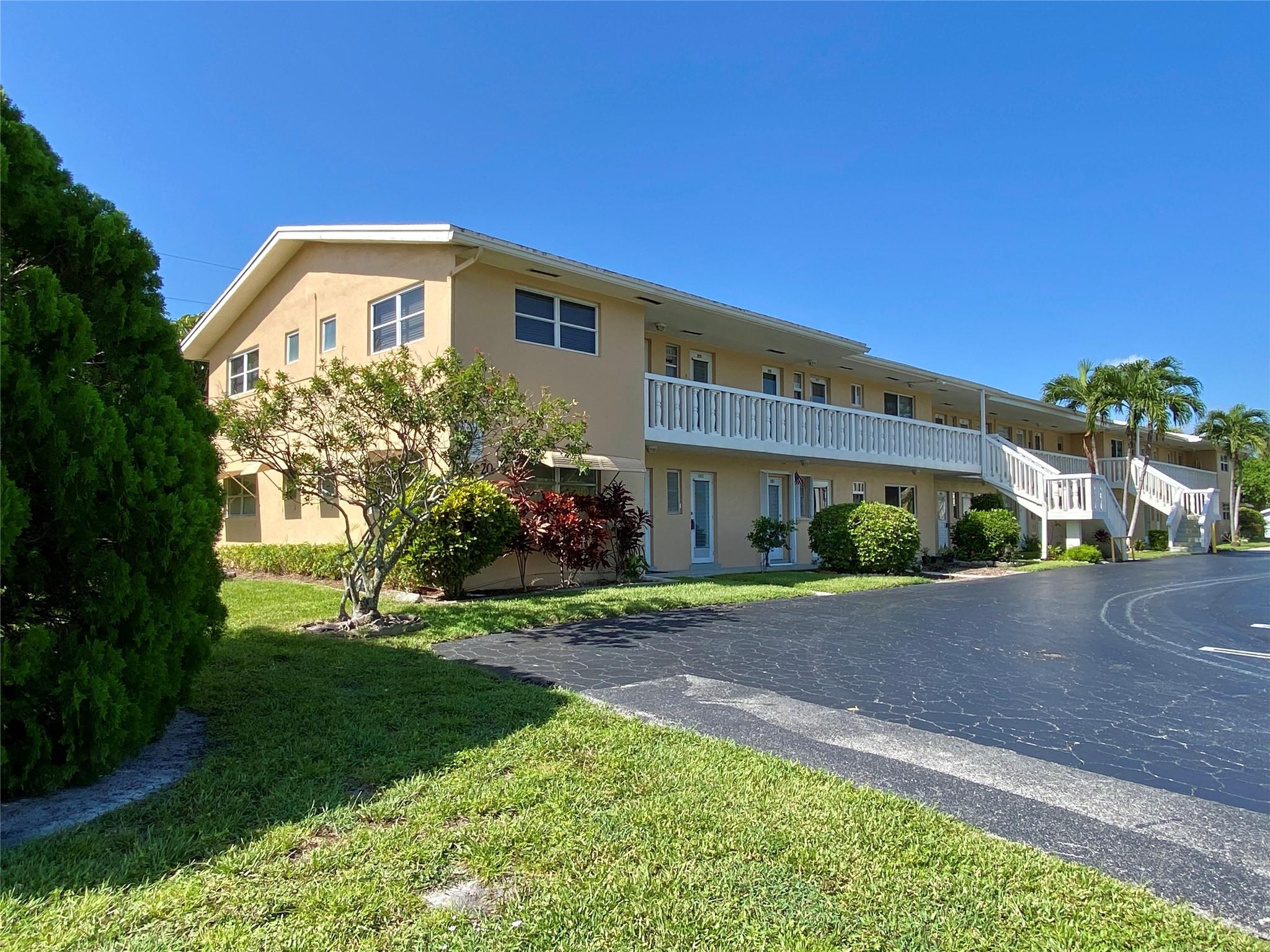108 NE 20th Ave #101