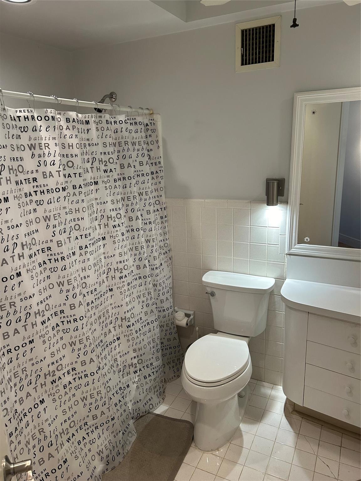 818 SE 4th St #201 Fort Lauderdale, FL 33301