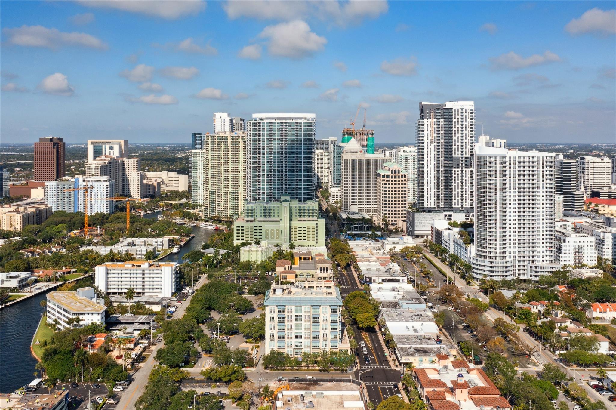 818 SE 4th St #201 Fort Lauderdale, FL 33301