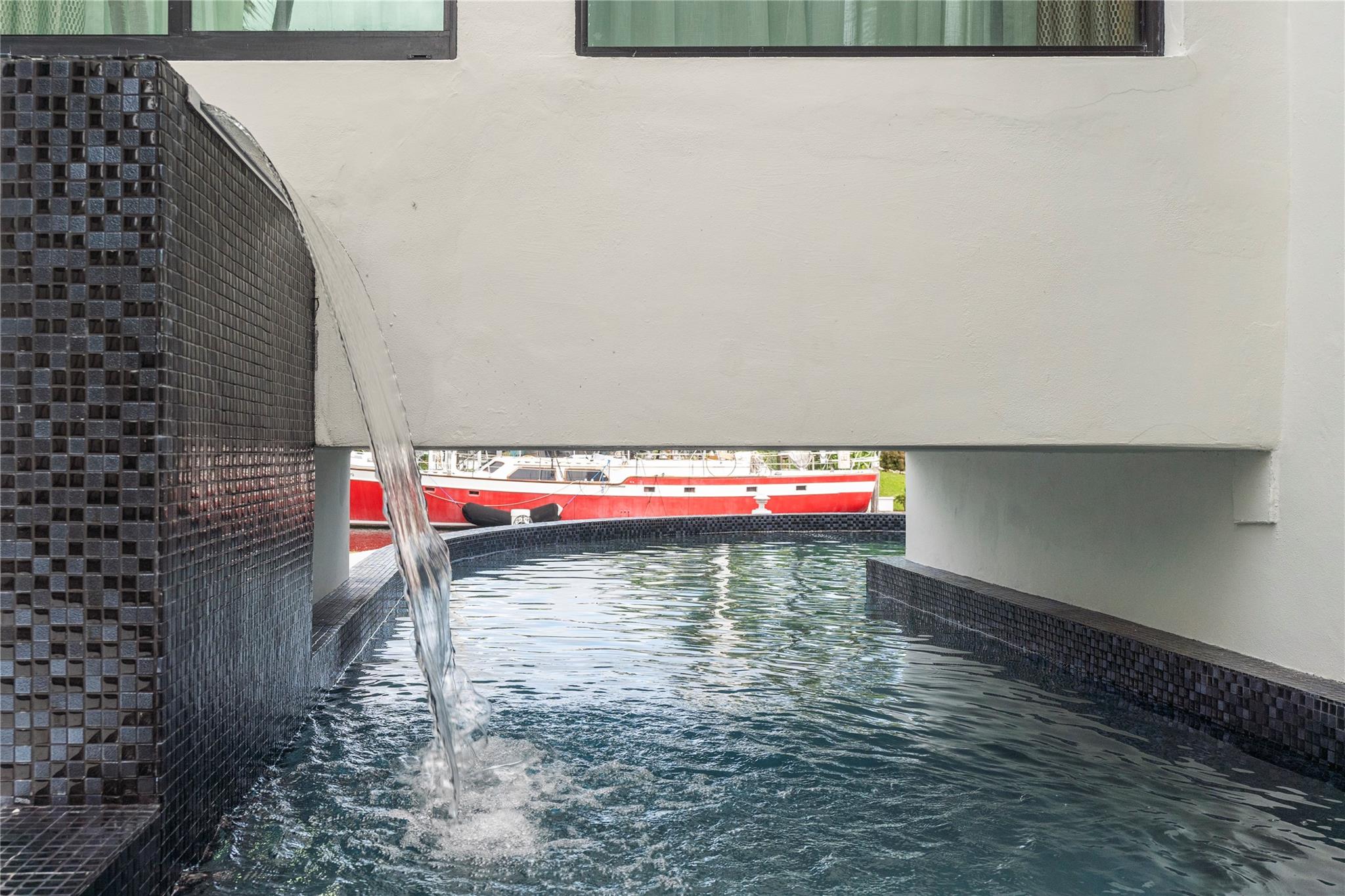 2651 NE 22nd Ct Pompano Beach, FL 33062