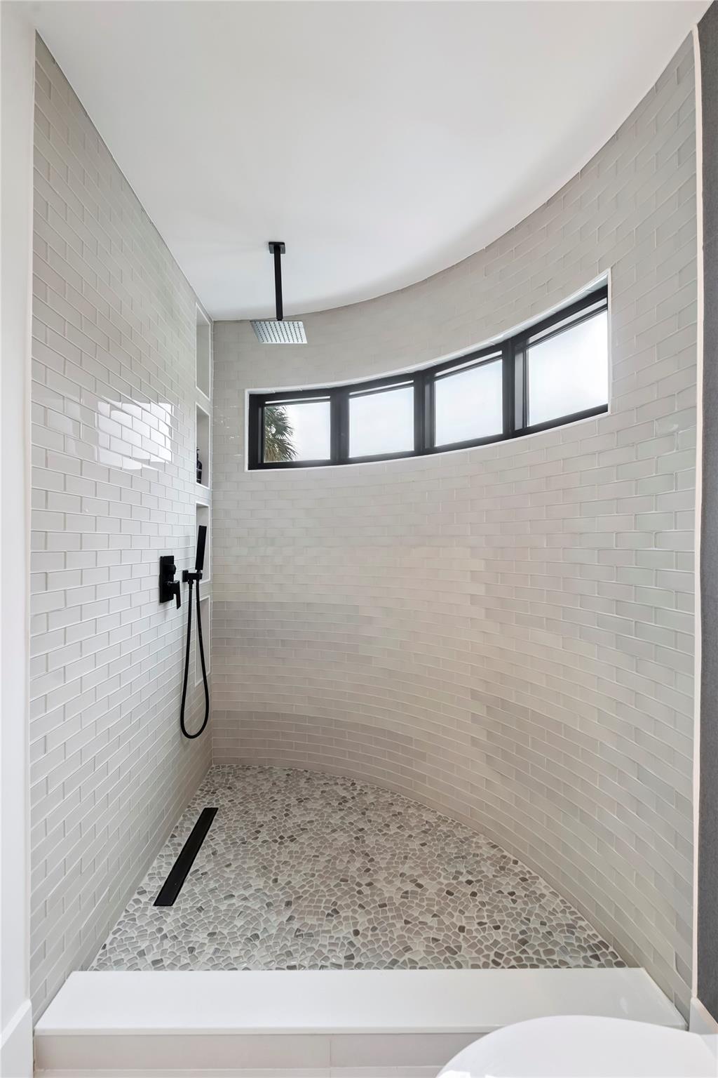 2651 NE 22nd Ct Pompano Beach, FL 33062