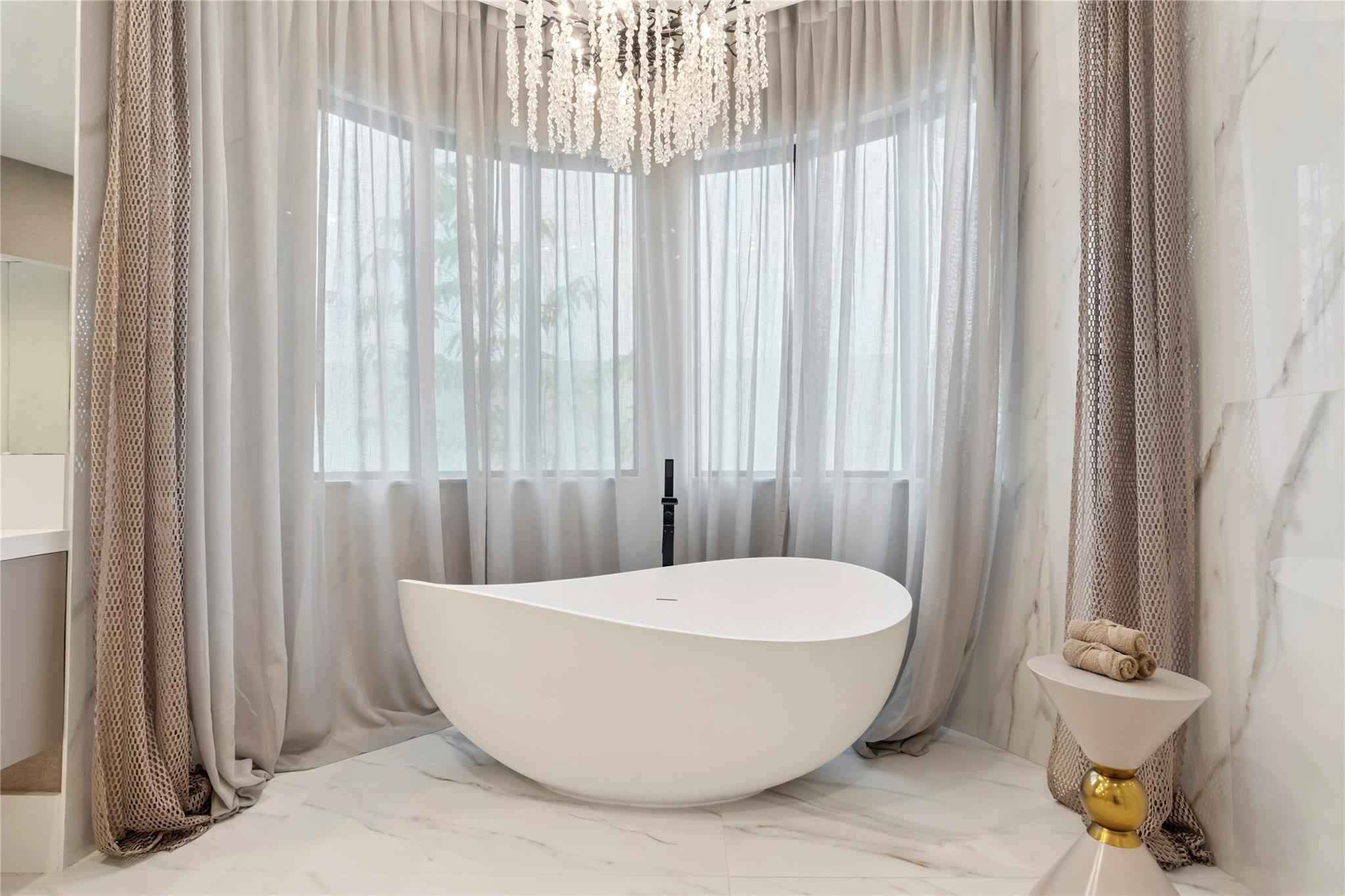 2651 NE 22nd Ct Pompano Beach, FL 33062