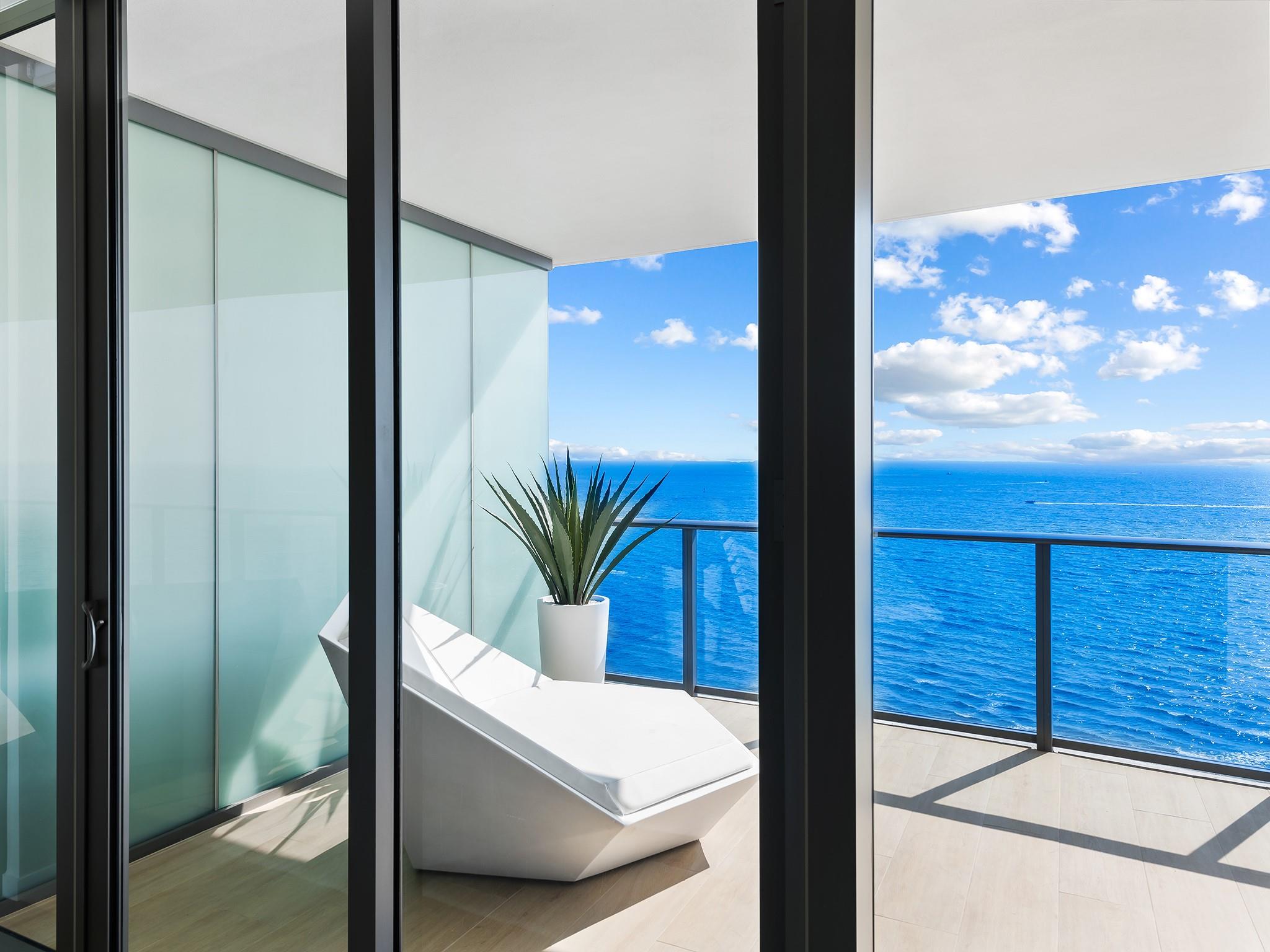 1116 N Ocean Blvd #1502 Pompano Beach, FL 33062