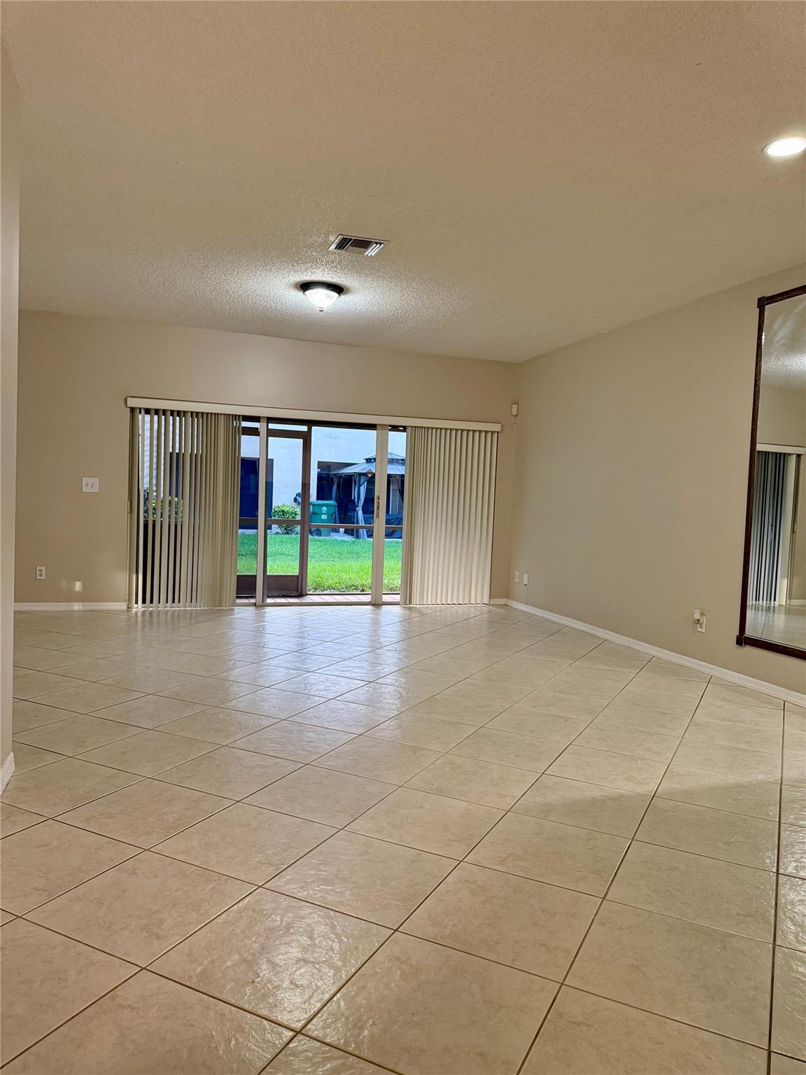 387 SW 122nd Ter #387