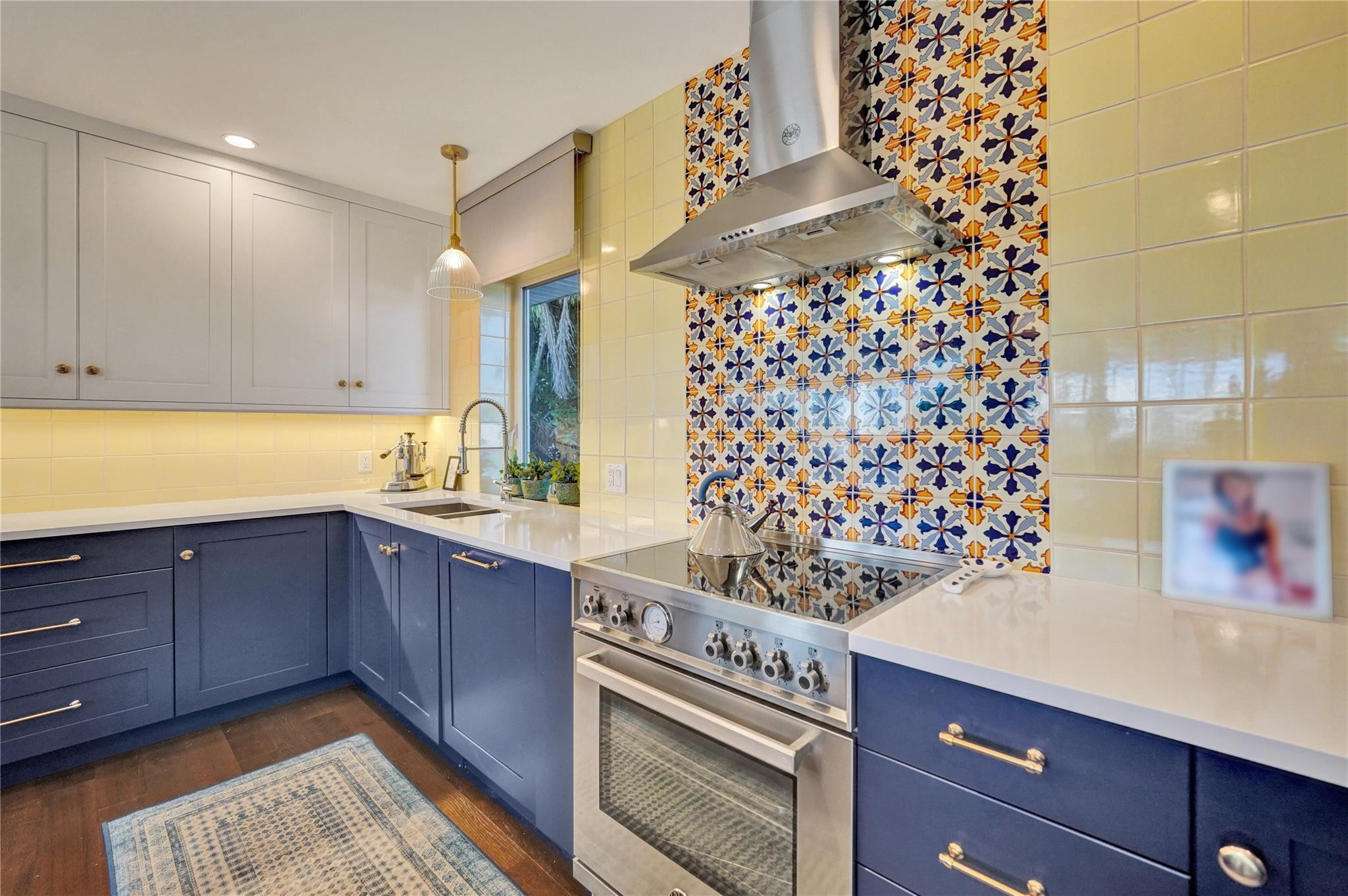 1124 Seminole #1 C&D Fort Lauderdale, FL 33304