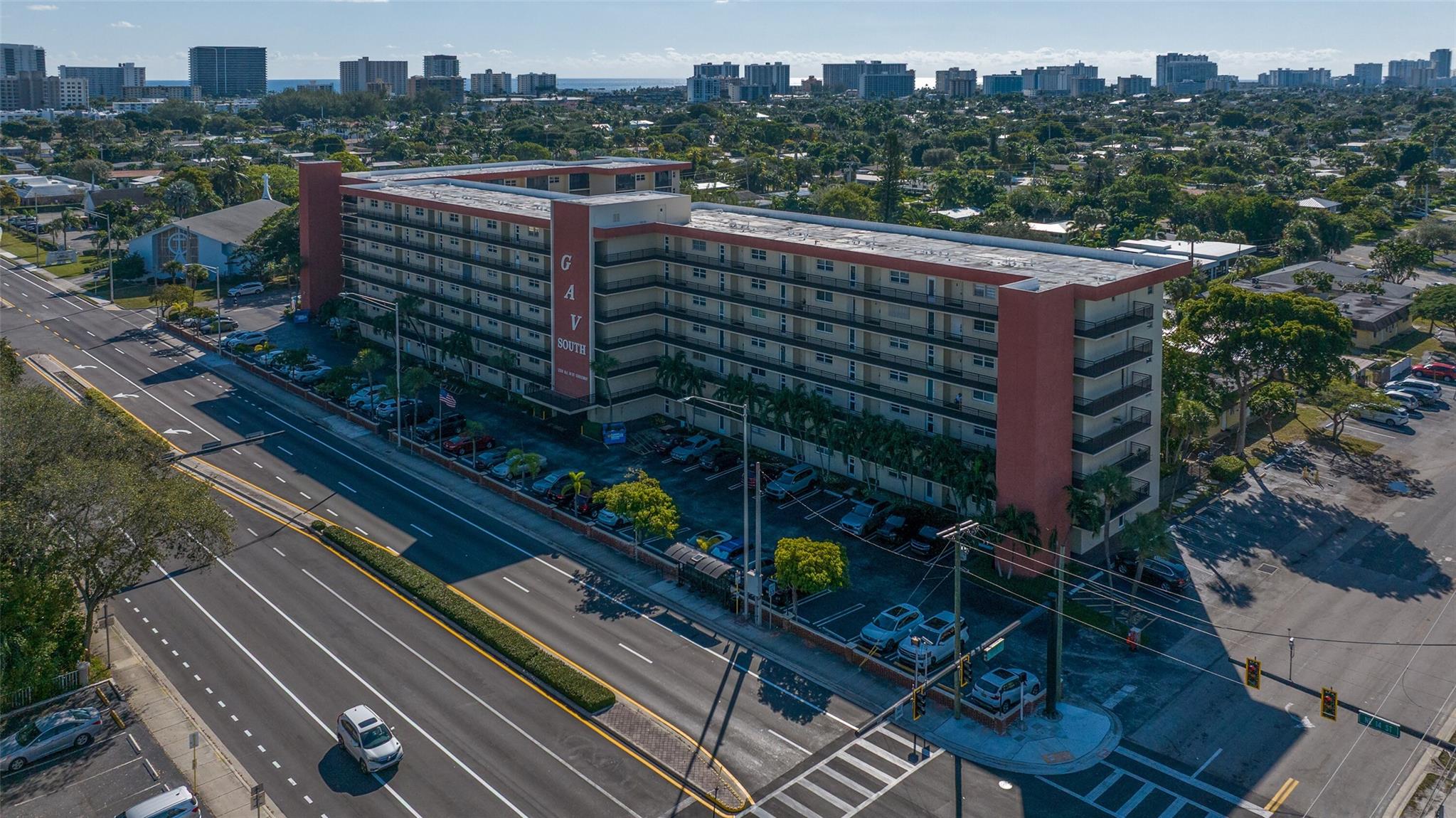 2350 NE 14th St Cswy #609