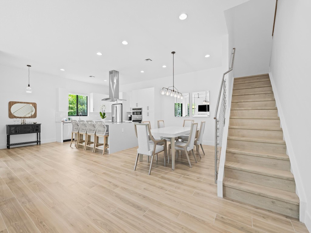 1421 SW 23rd Ct Fort Lauderdale, FL 33315