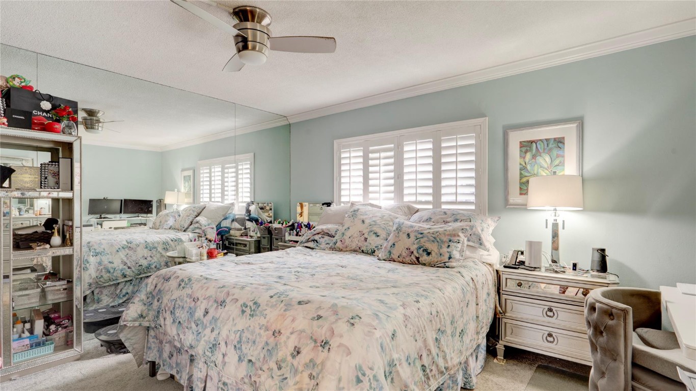 2811 NE 51st #5 Fort Lauderdale, FL 33308