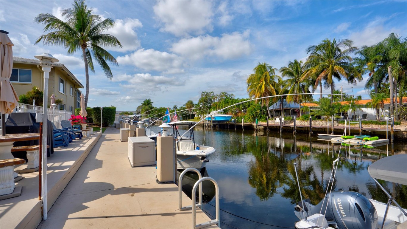 2811 NE 51st #5 Fort Lauderdale, FL 33308