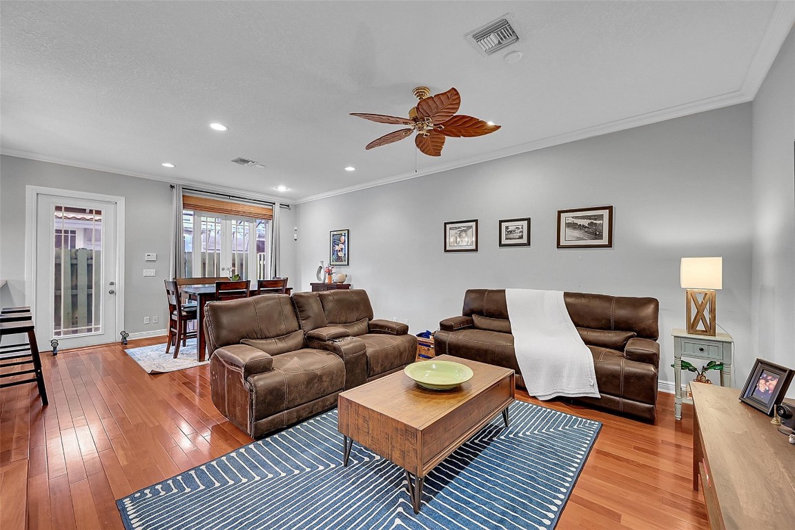 1110 SE 4th #1110 Fort Lauderdale, FL 33316