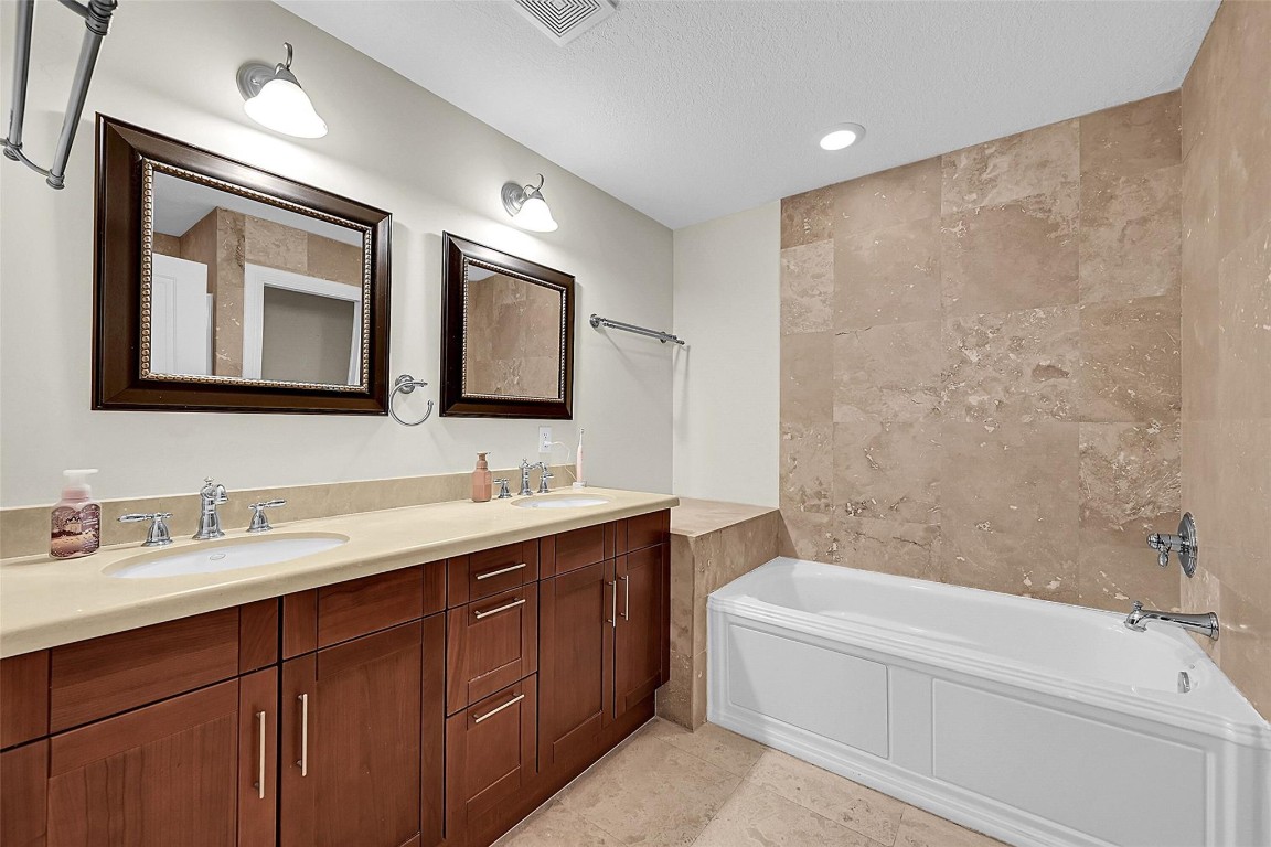 1110 SE 4th #1110 Fort Lauderdale, FL 33316