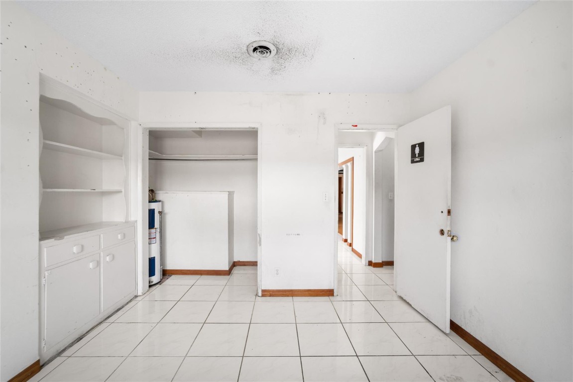 2741 NE 30th Fort Lauderdale, FL 33306