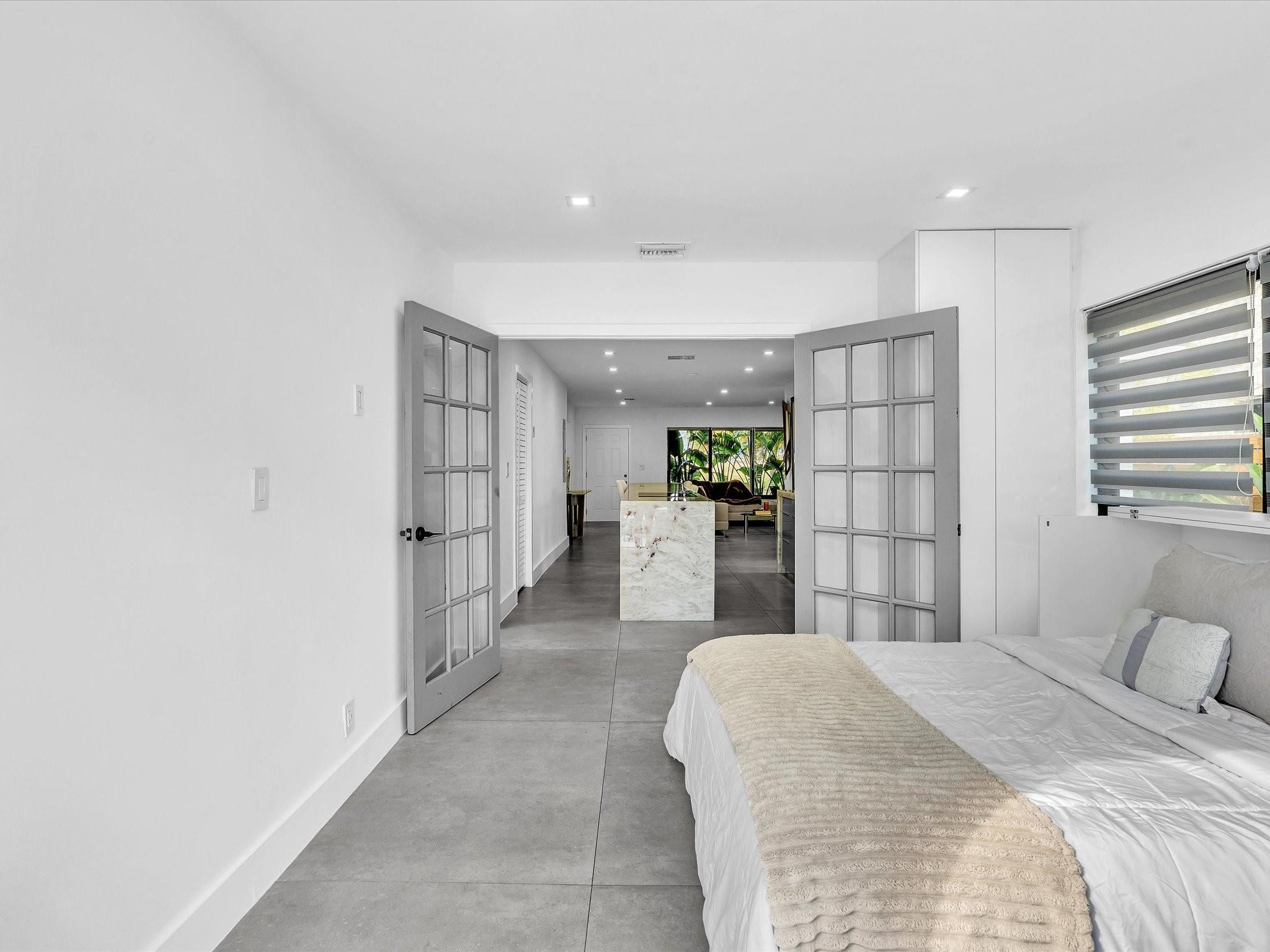 1446 Polk Hollywood, FL 33020