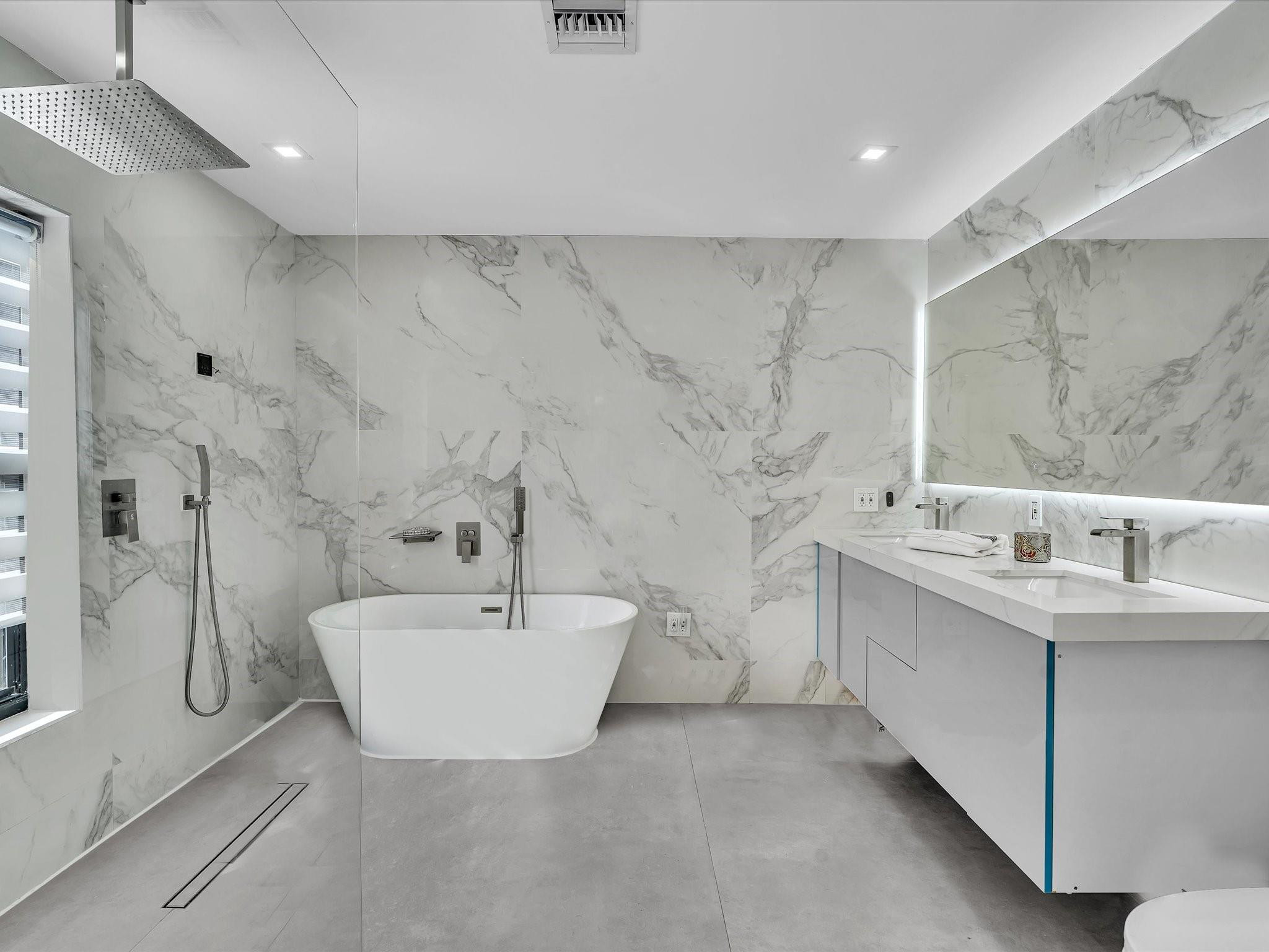 1446 Polk Hollywood, FL 33020