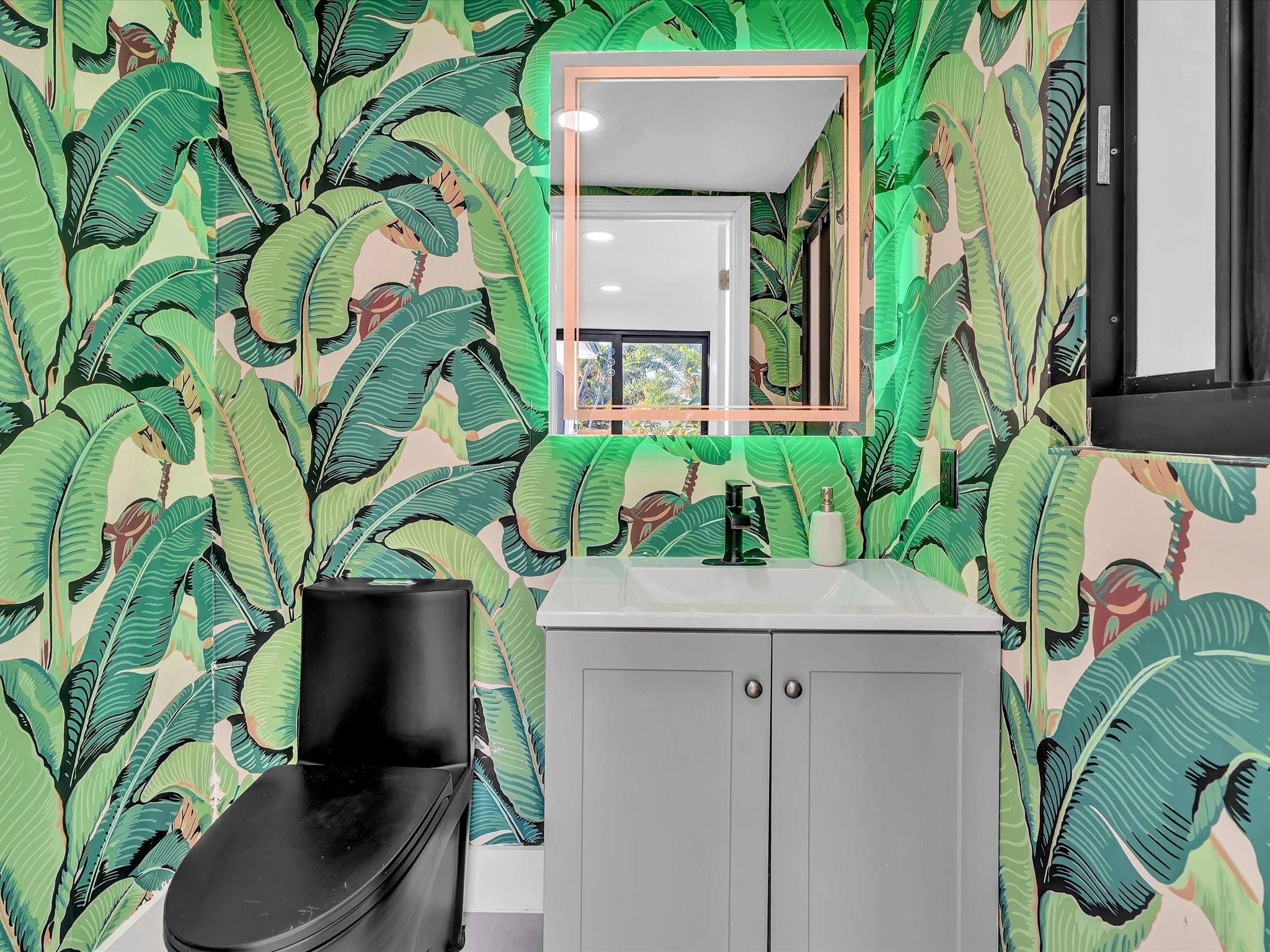 1446 Polk Hollywood, FL 33020