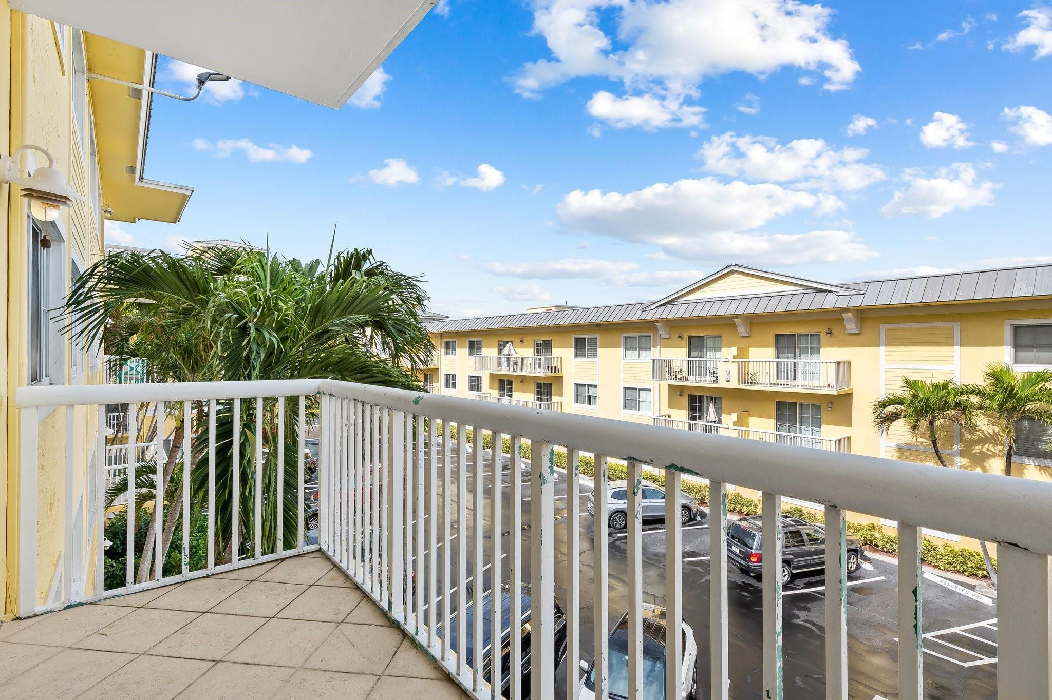 1515 E Broward #326 Fort Lauderdale, FL 33301